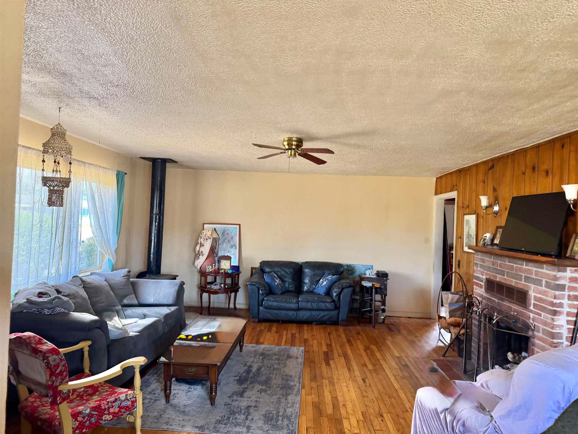 695 Macken Avenue, Crescent City, CA 95531-3056