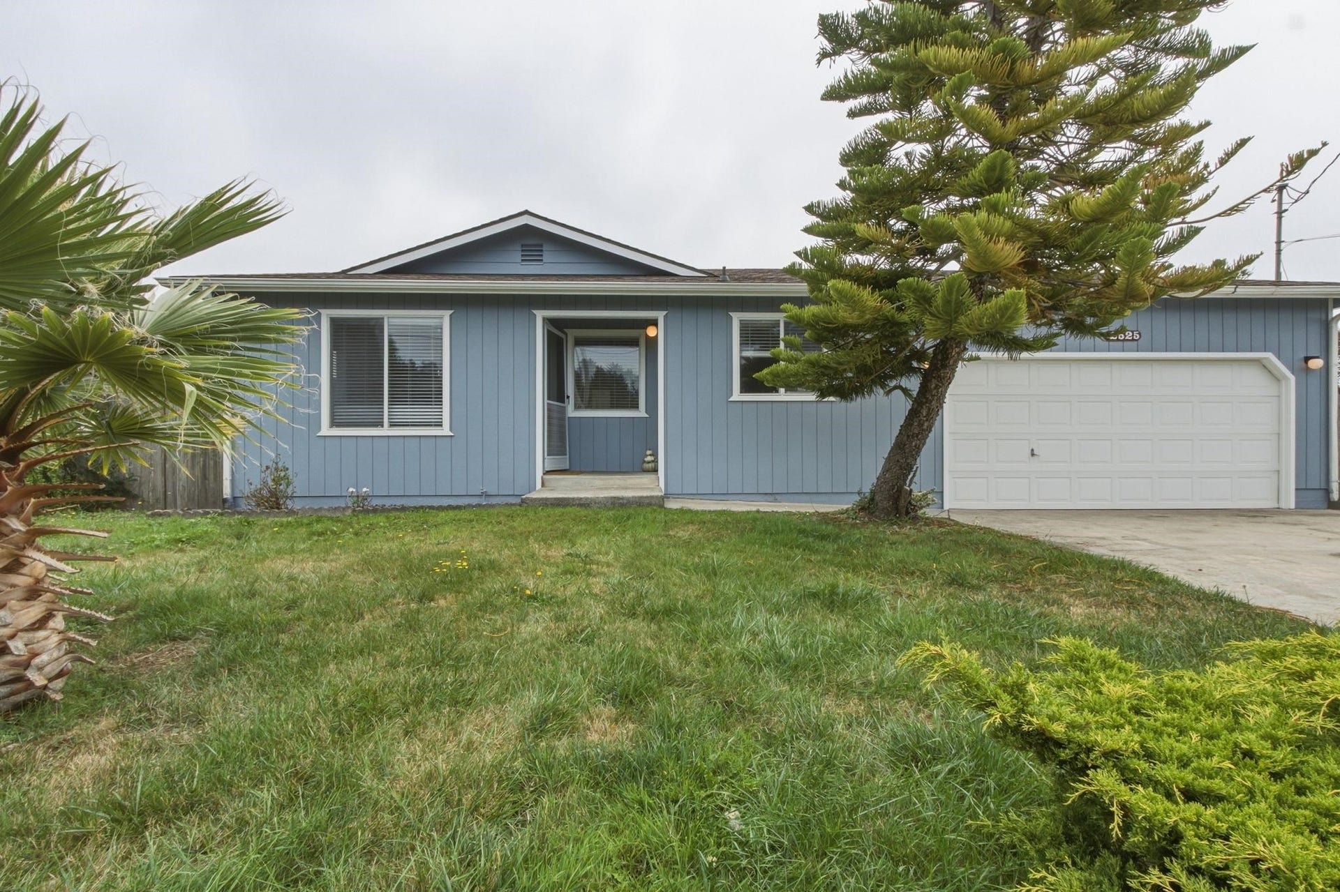 2525 Oliver Avenue, Crescent City, CA 95531