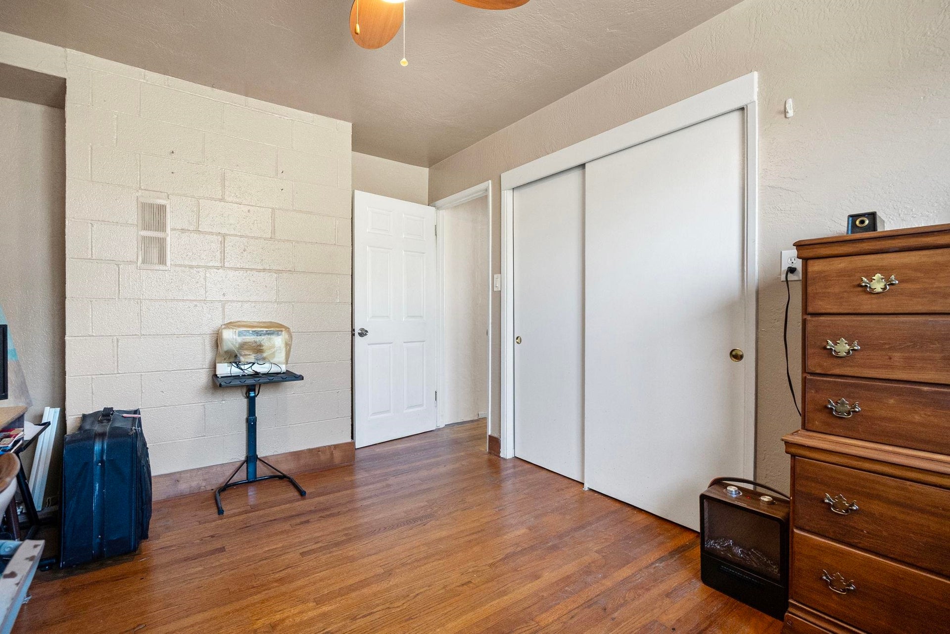 1343 Jaccard Street, Crescent City, CA 95531-8813