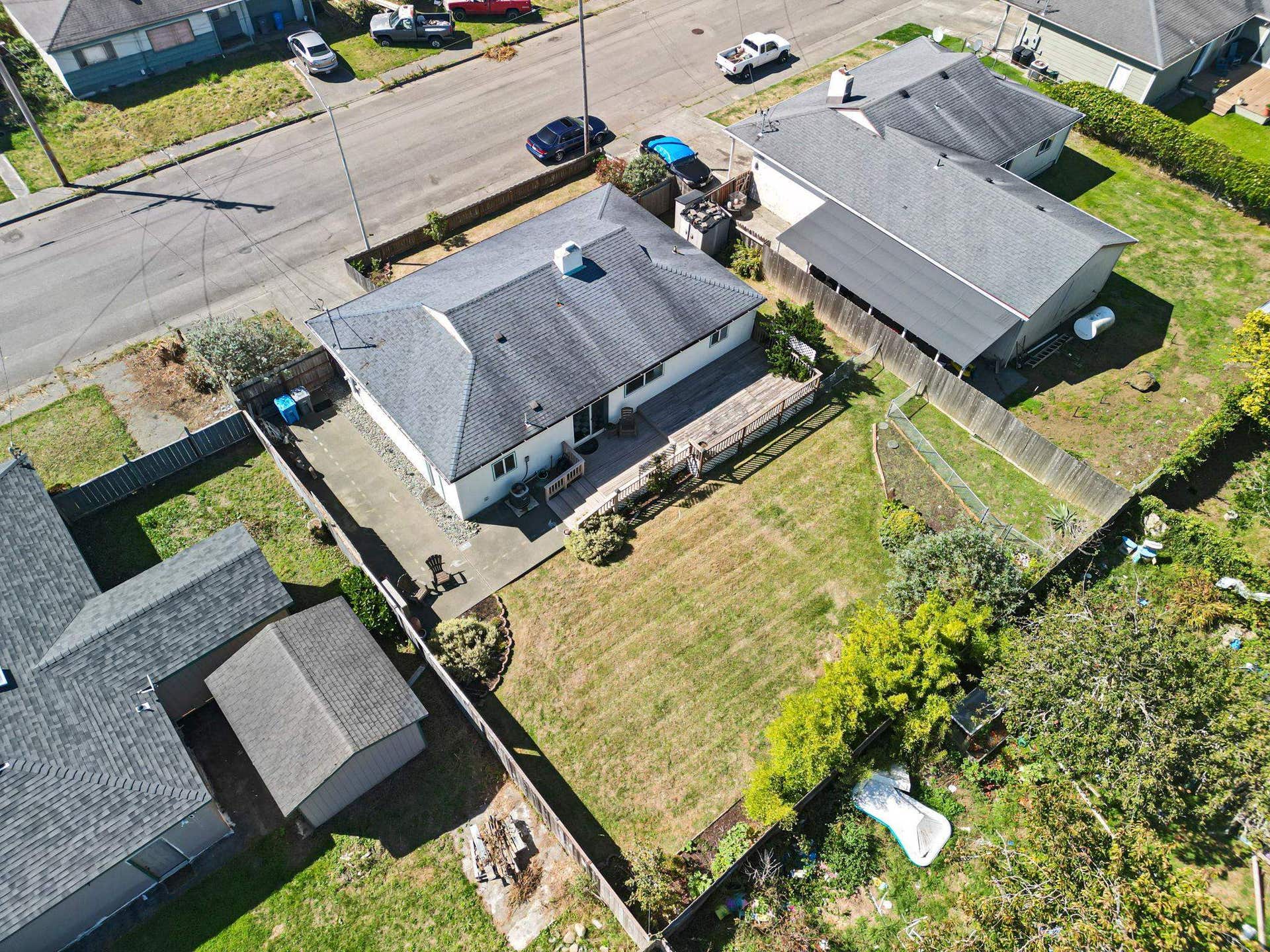 1343 Jaccard Street, Crescent City, CA 95531-8813