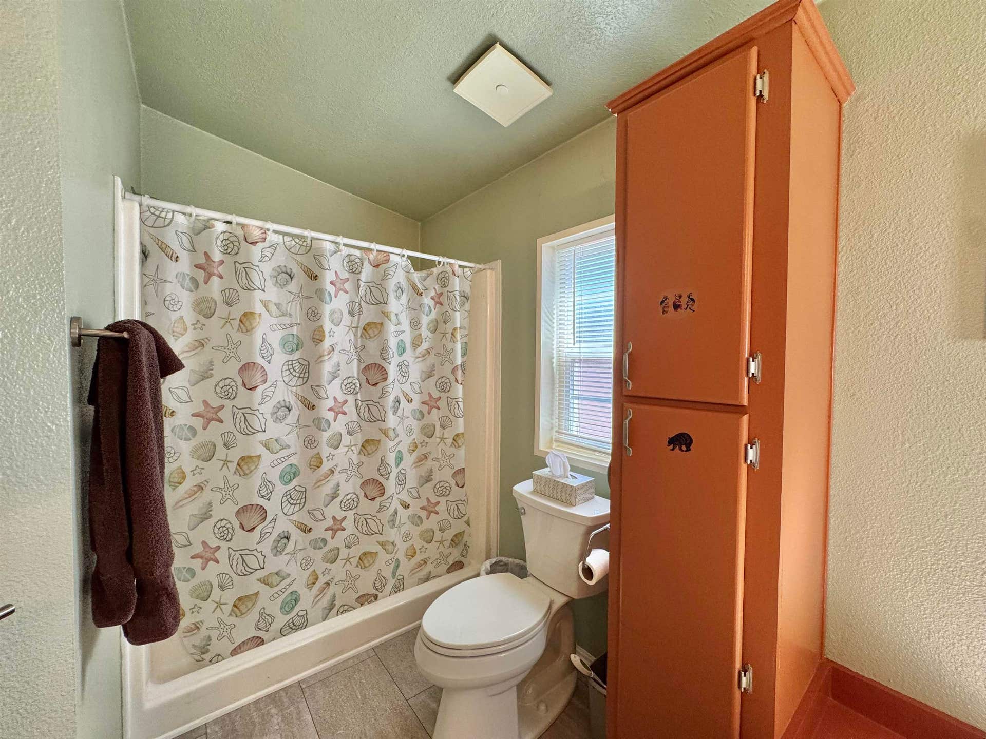 9825 US HWY 199 #12, Gasquet, CA 95543