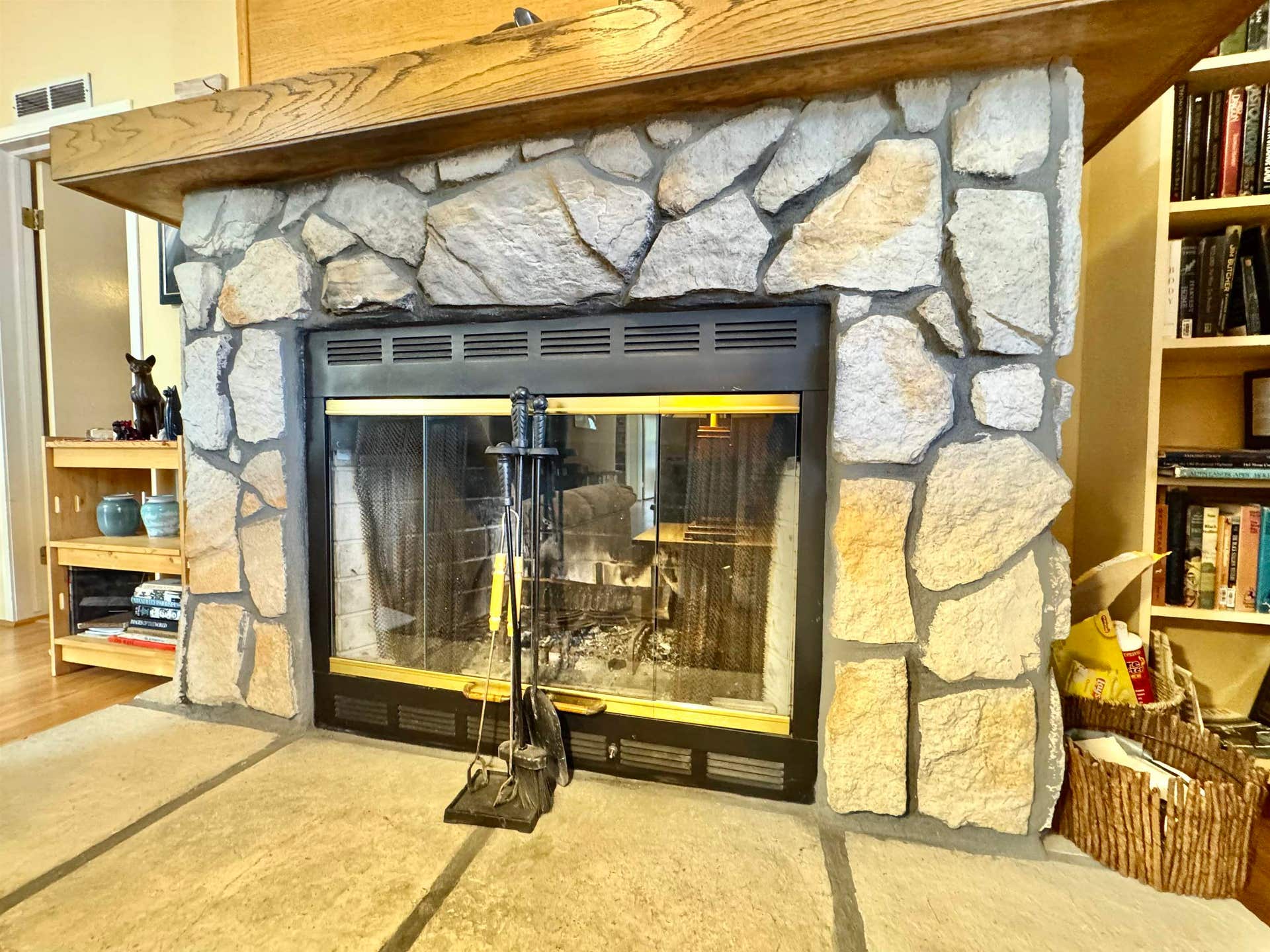 9825 US HWY 199 #12, Gasquet, CA 95543