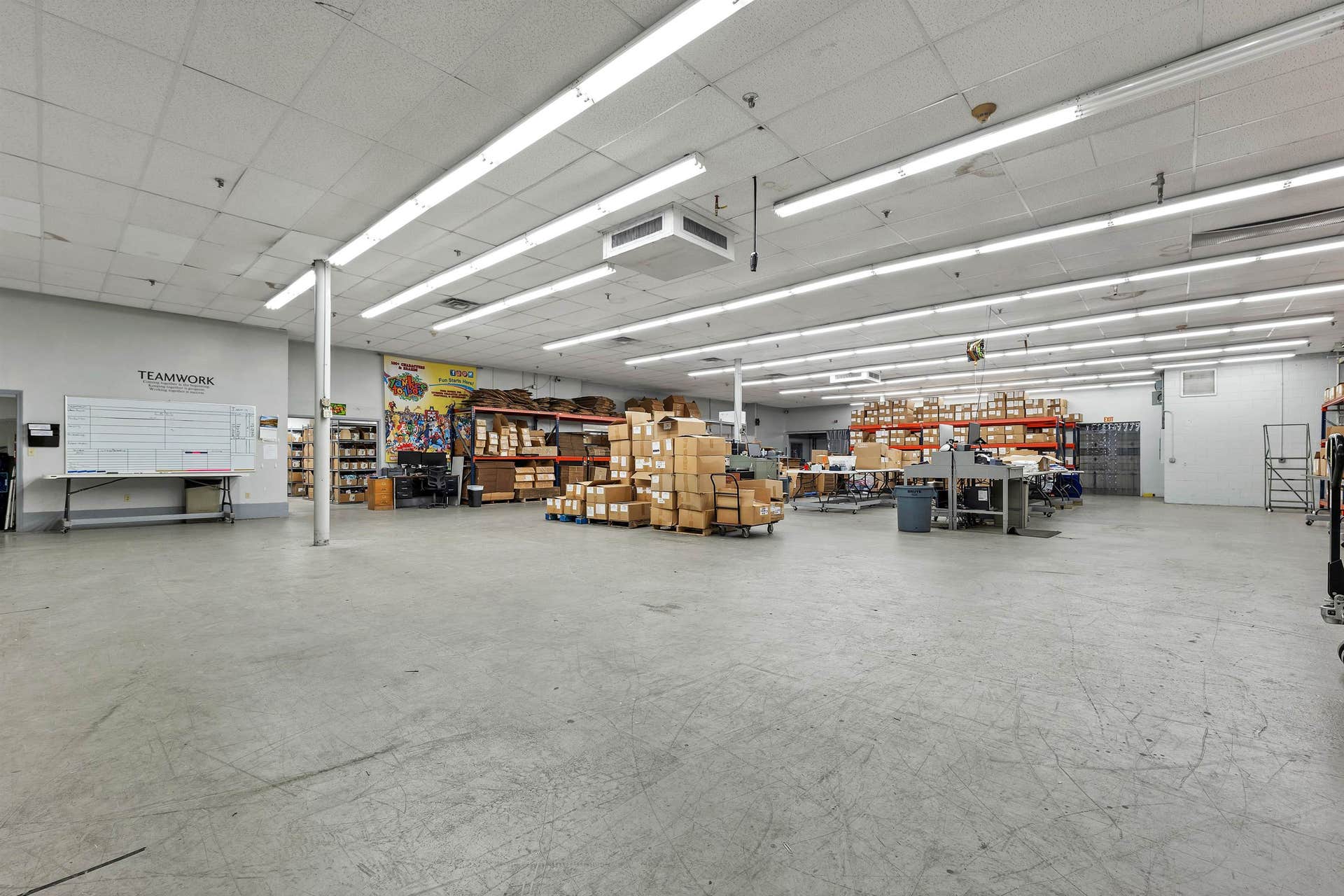 48 Powers, Milford, NH 03055