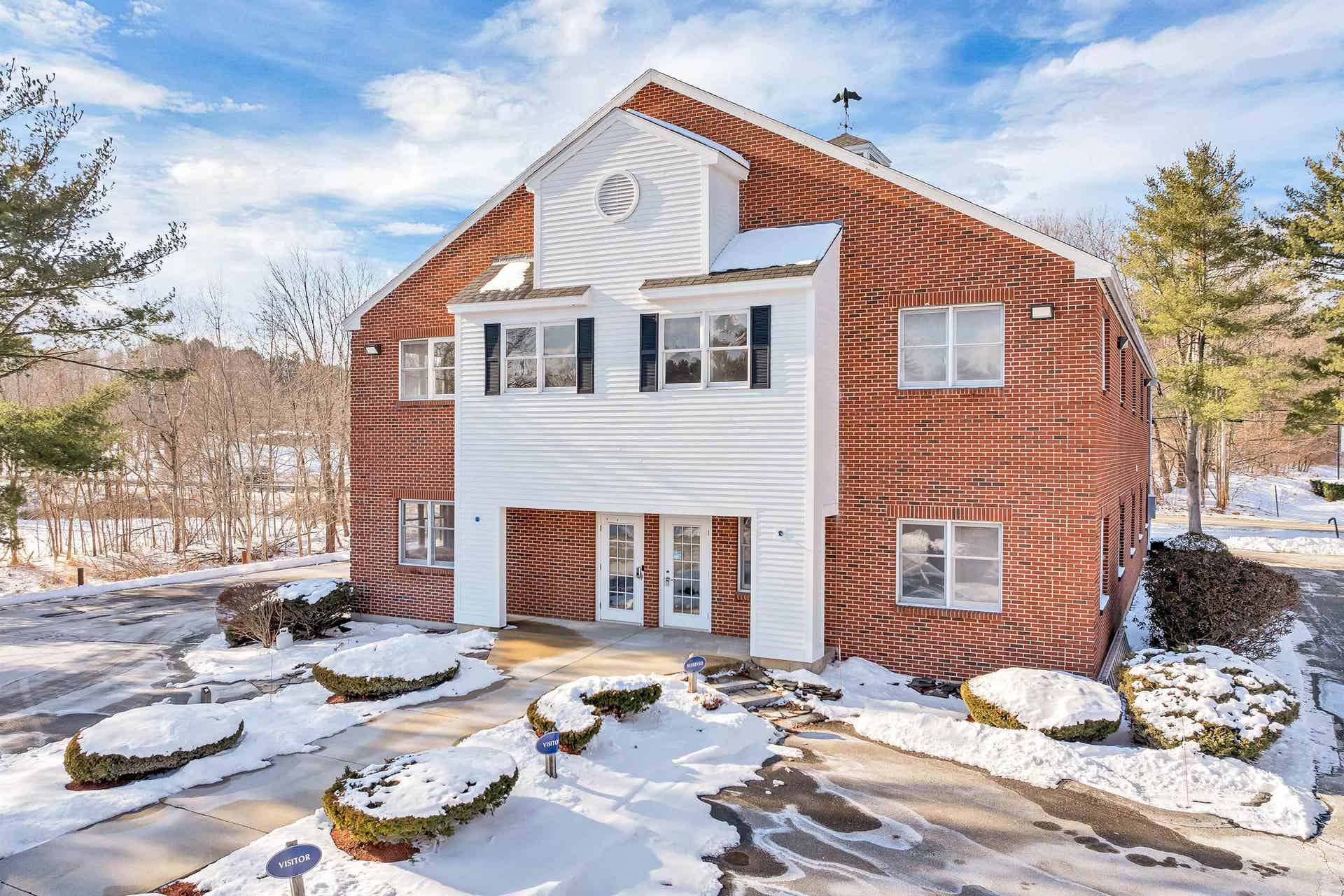 5 Buttrick, Londonderry, NH 03053