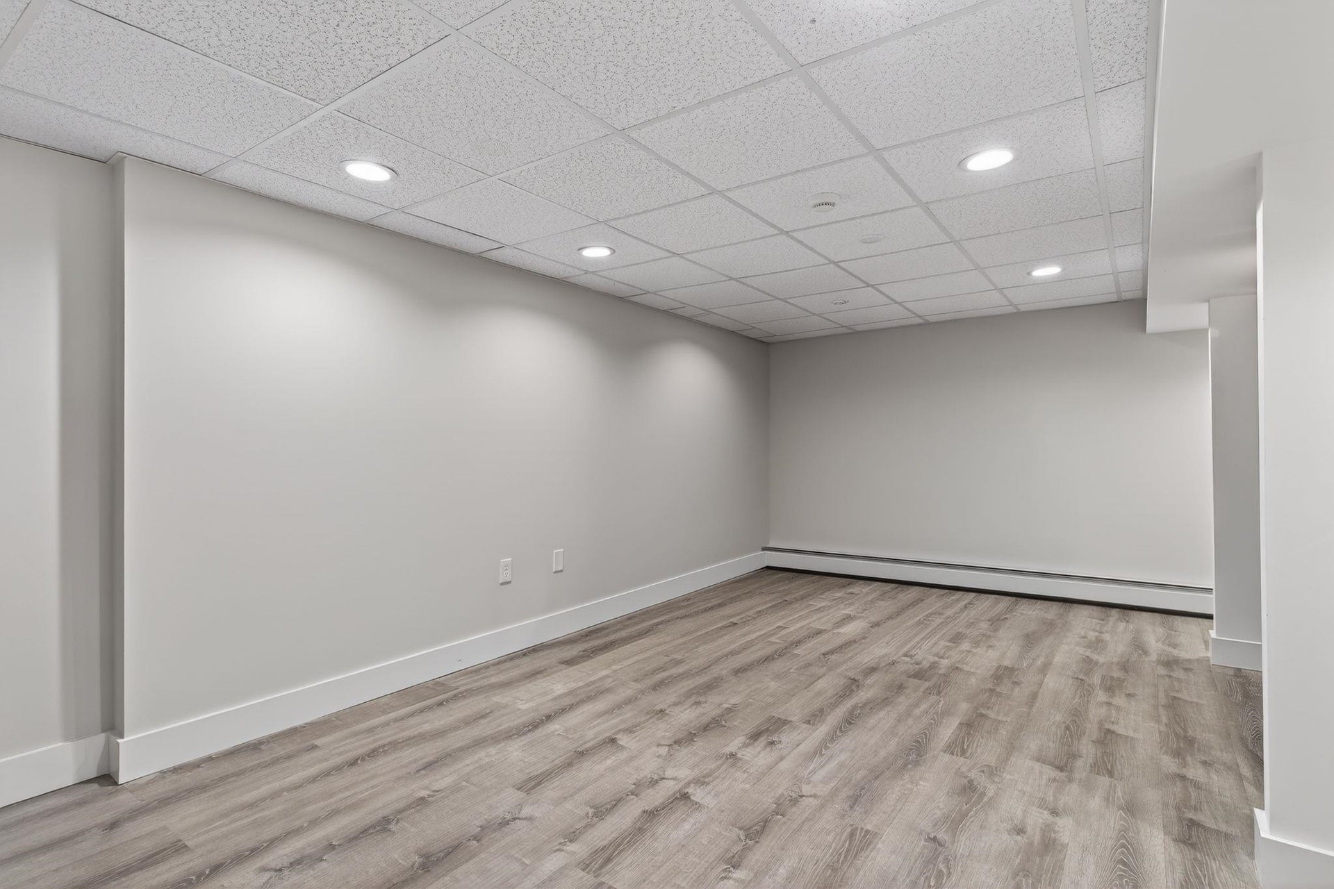 30 Main Street, Salem, NH 03079