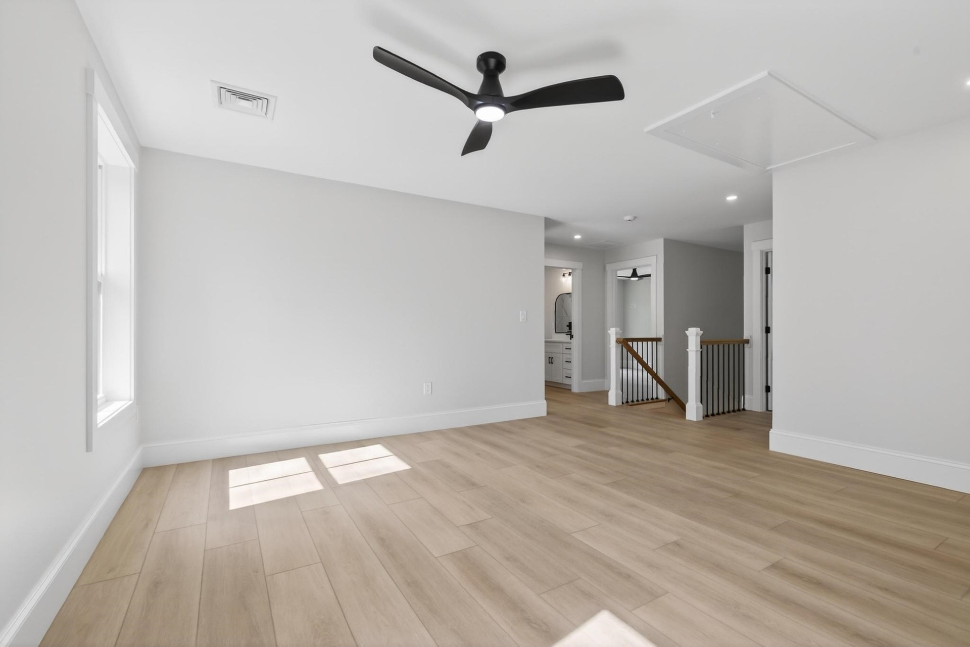 5 Highland Avenue, Salem, NH 03079