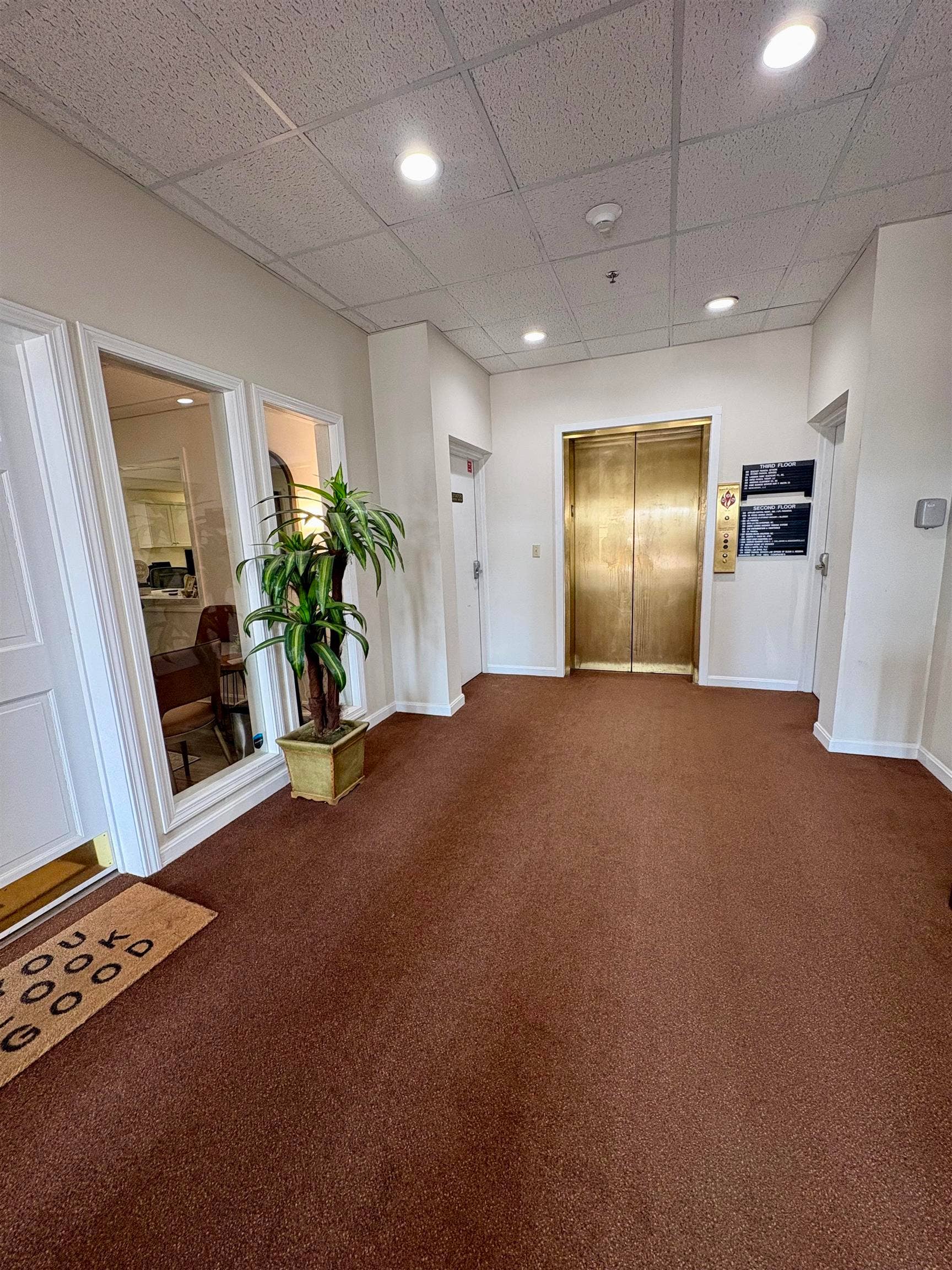 50 Nashua, #Suite 302, Unit 1, Londonderry, NH 03053