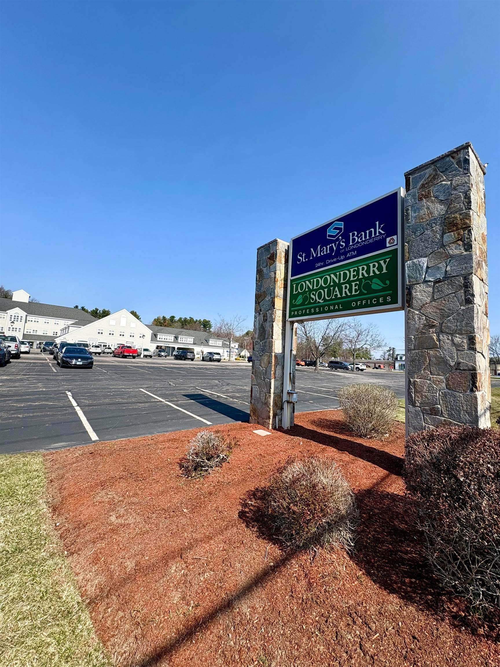 50 Nashua, #Suite 302, Unit 2, Londonderry, NH 03053