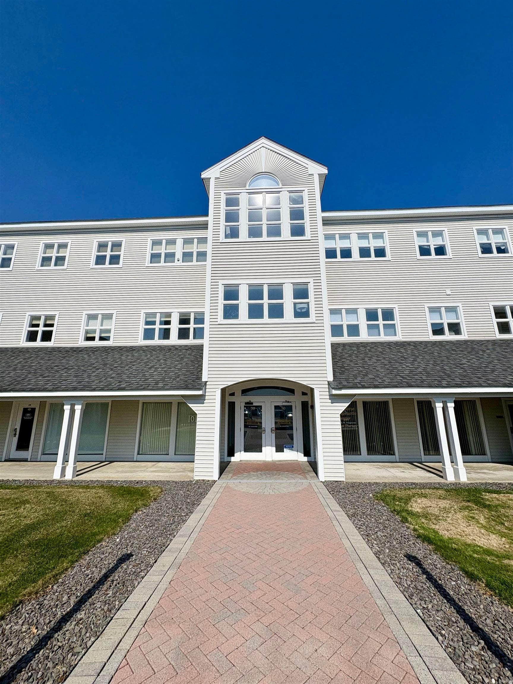 50 Nashua, #Suite 302, Unit 2, Londonderry, NH 03053