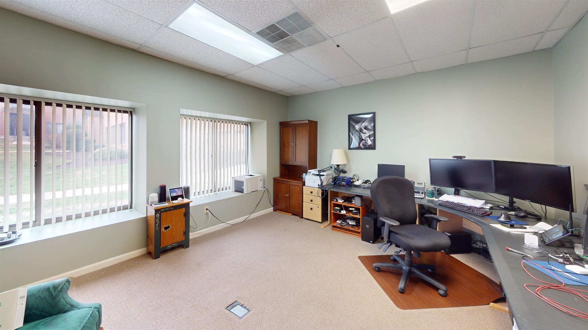 10 Commerce Park North, #10, Bedford, NH 03110