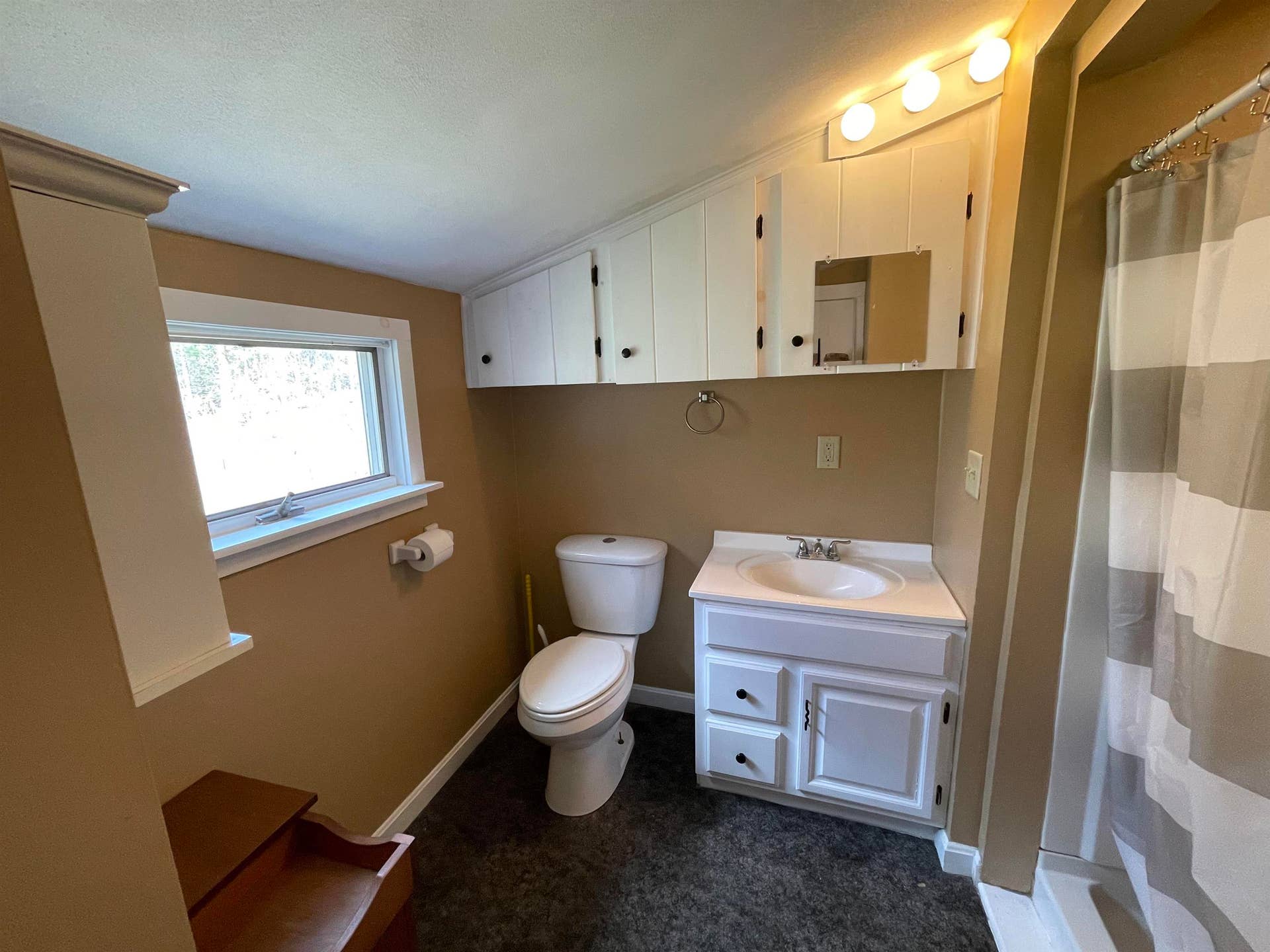 10 Thorne, #Cottage, Kingston, NH 03848