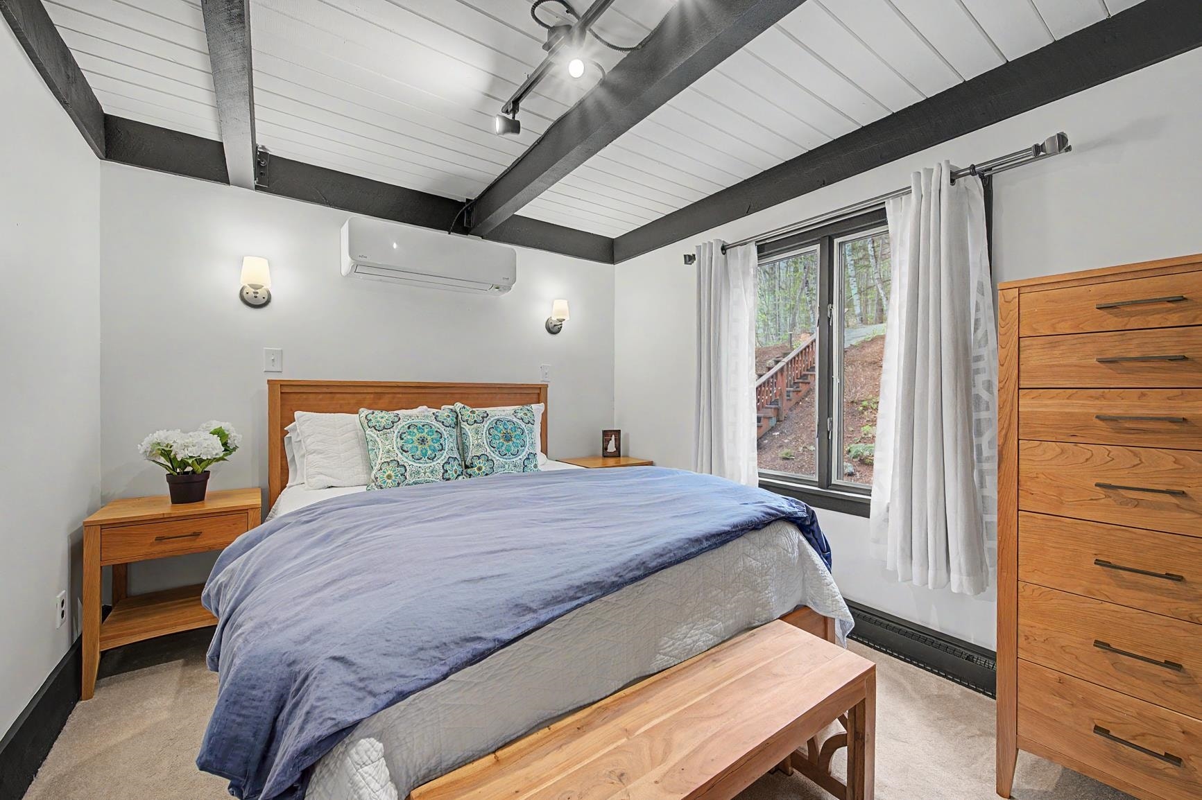 249 Bay Point Road, Newbury, NH 03255