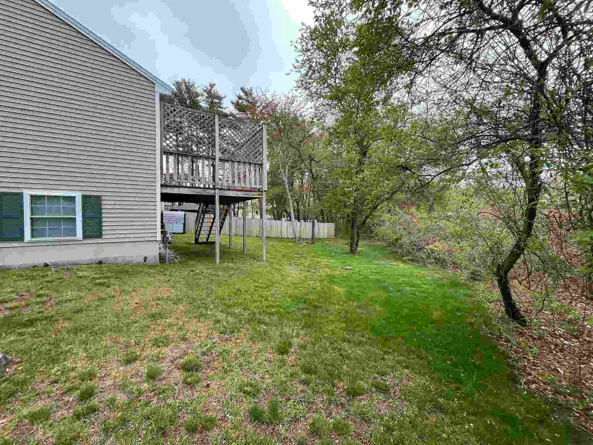223 S Main Street, Seabrook, NH 03874