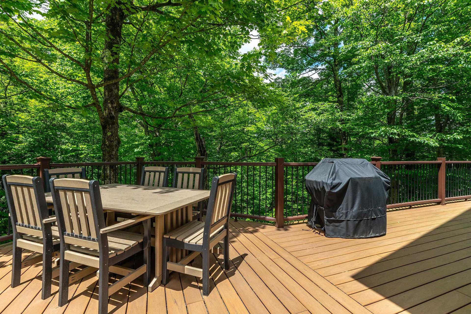 24 Sawmill Road, Stratton, VT 05155