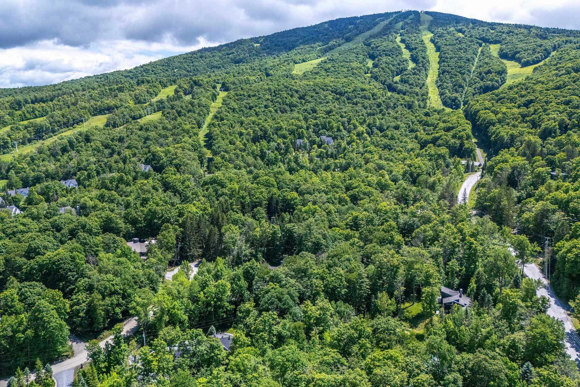 24 Sawmill Road, Stratton, VT 05155
