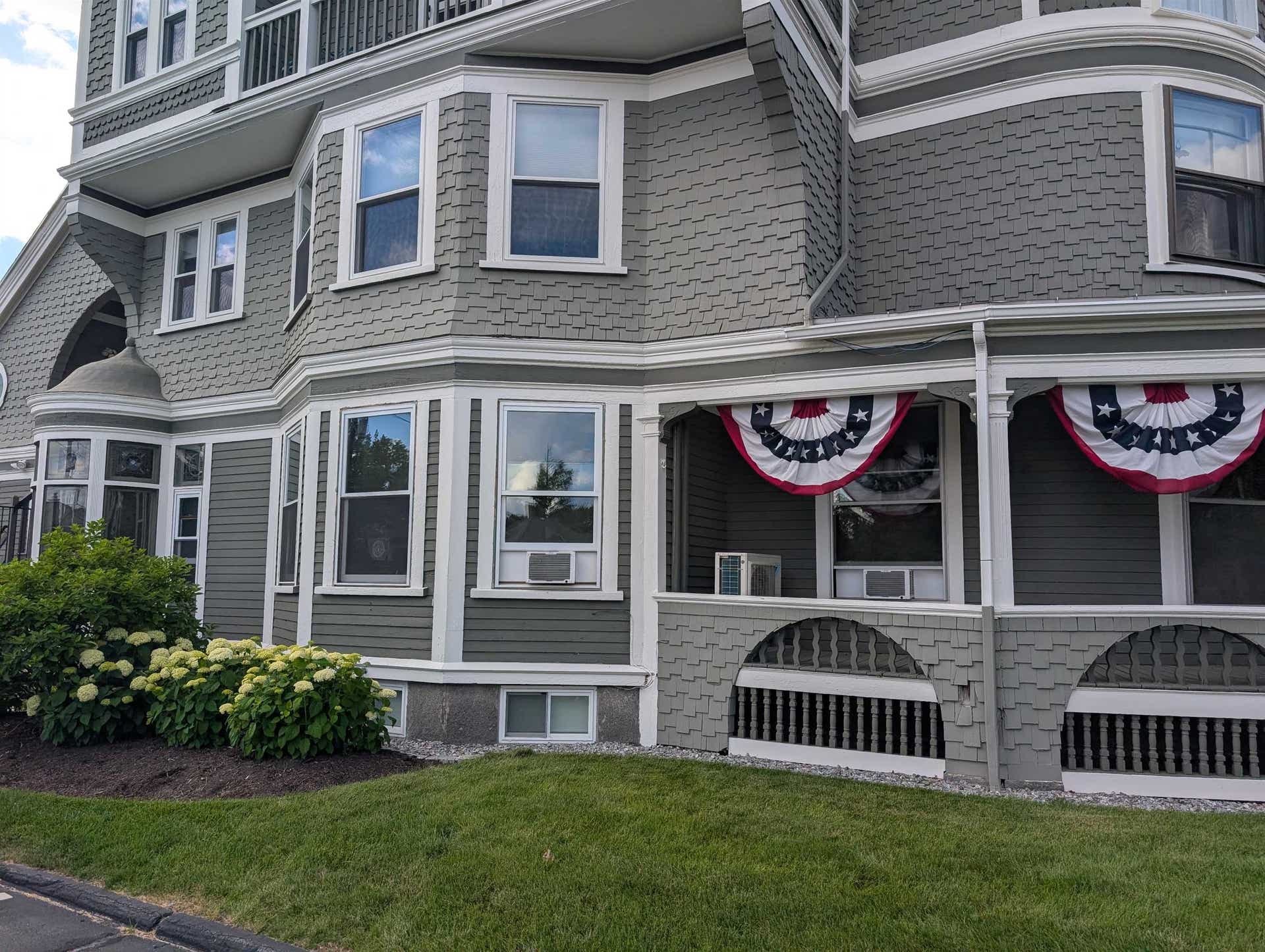 84 Bay, Manchester, NH 03104