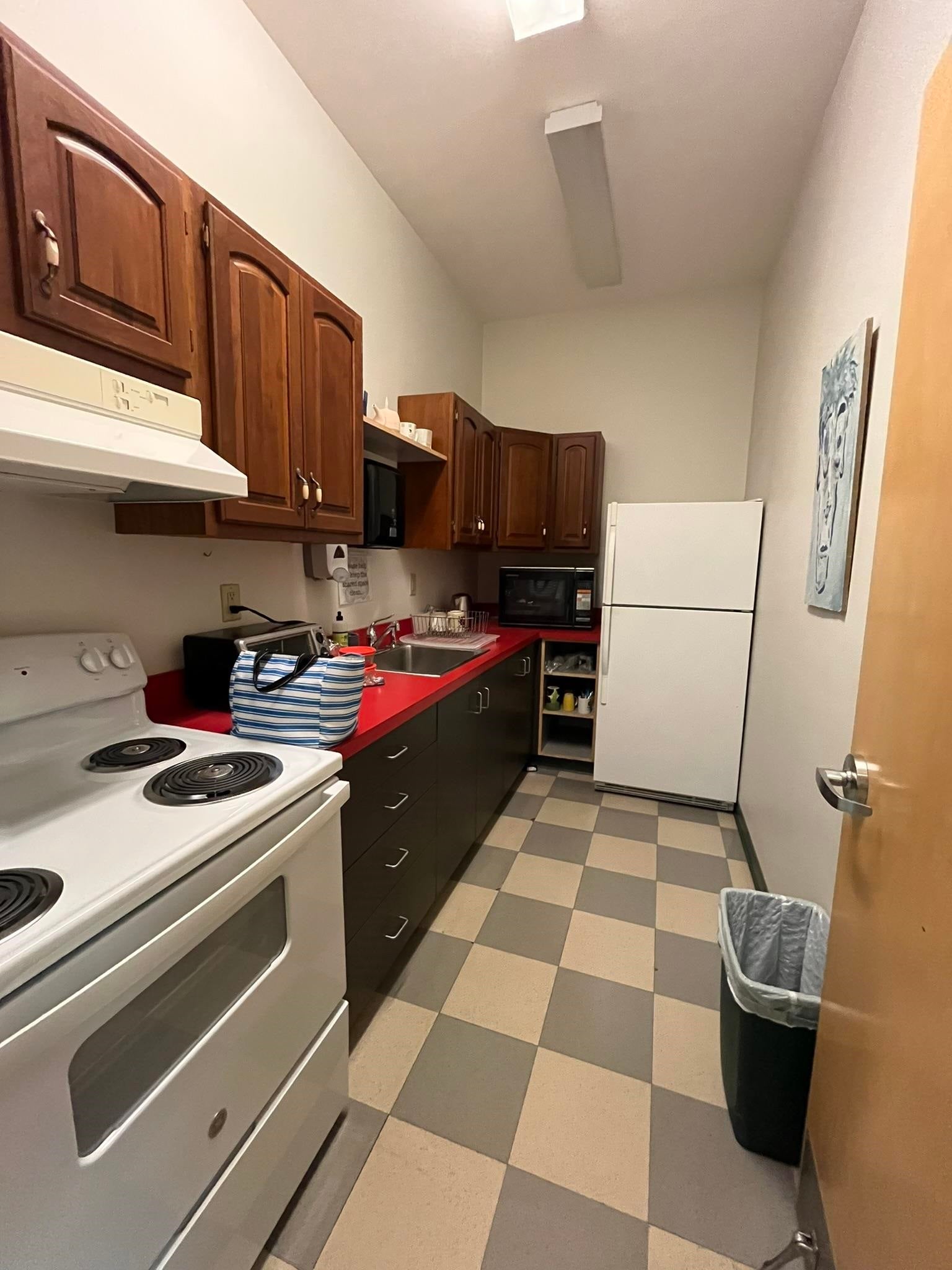 457 Route 123, Sharon, NH 03458