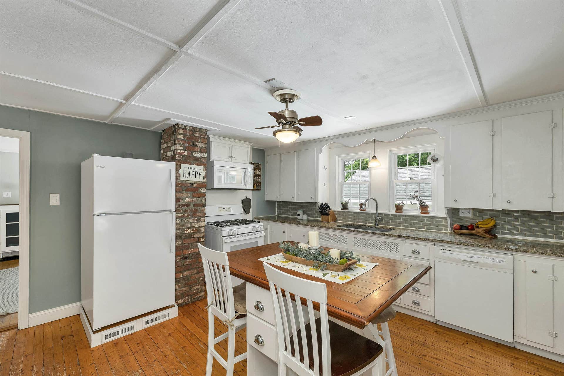 55 School Street, Salem, NH 03079
