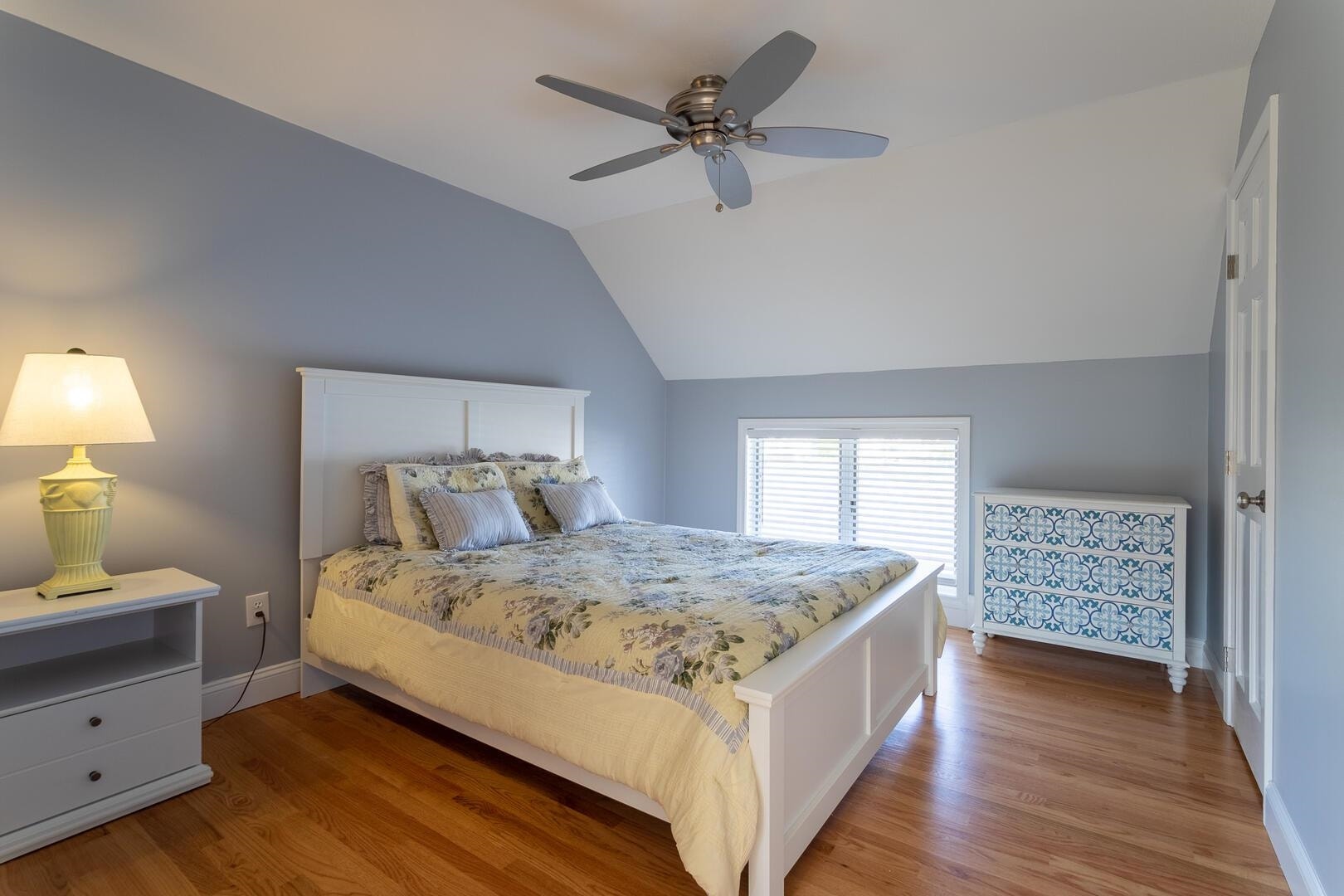 7 Lowell Street, Seabrook, NH 03874