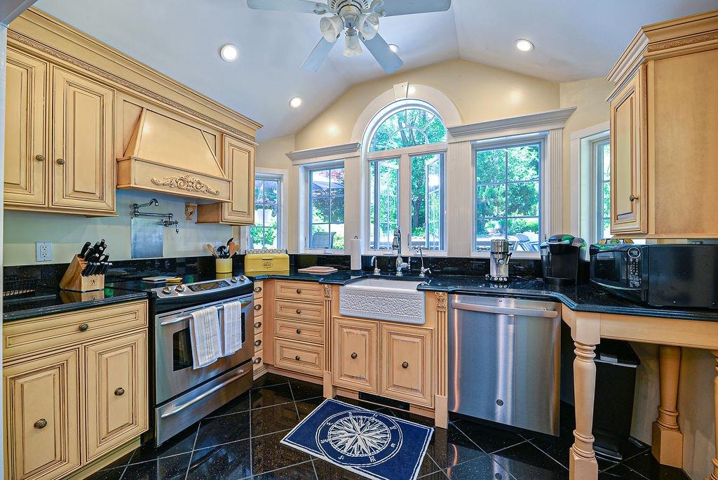 113 Wentworth Road, Rye, NH 03870