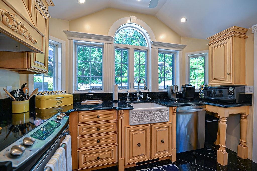 113 Wentworth Road, Rye, NH 03870