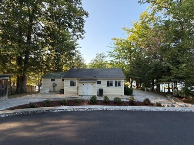 75 Winter Road, Weare, NH 03281