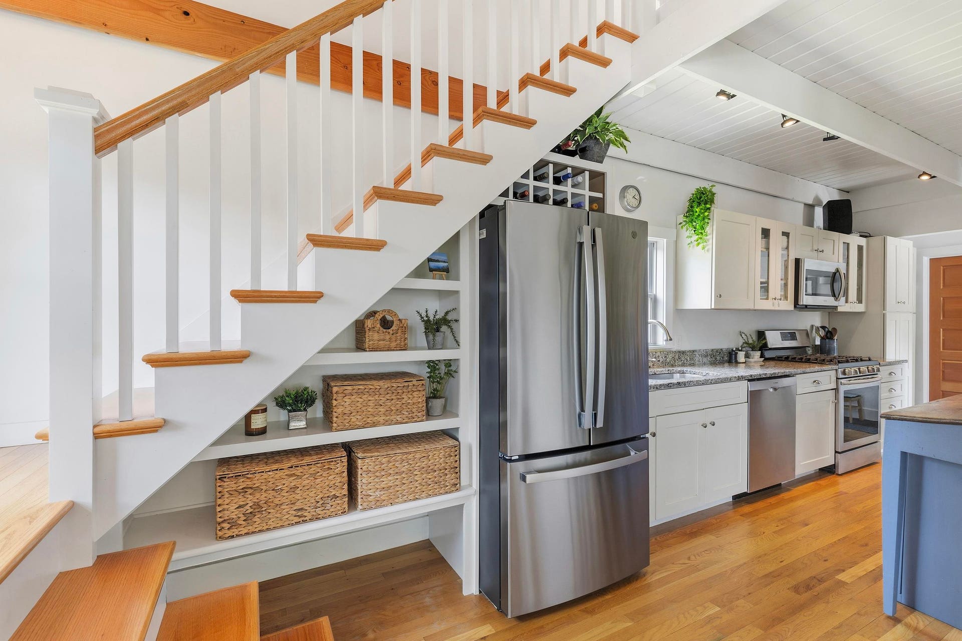31 & 37 River Cottage Lane, Orford, NH 03777