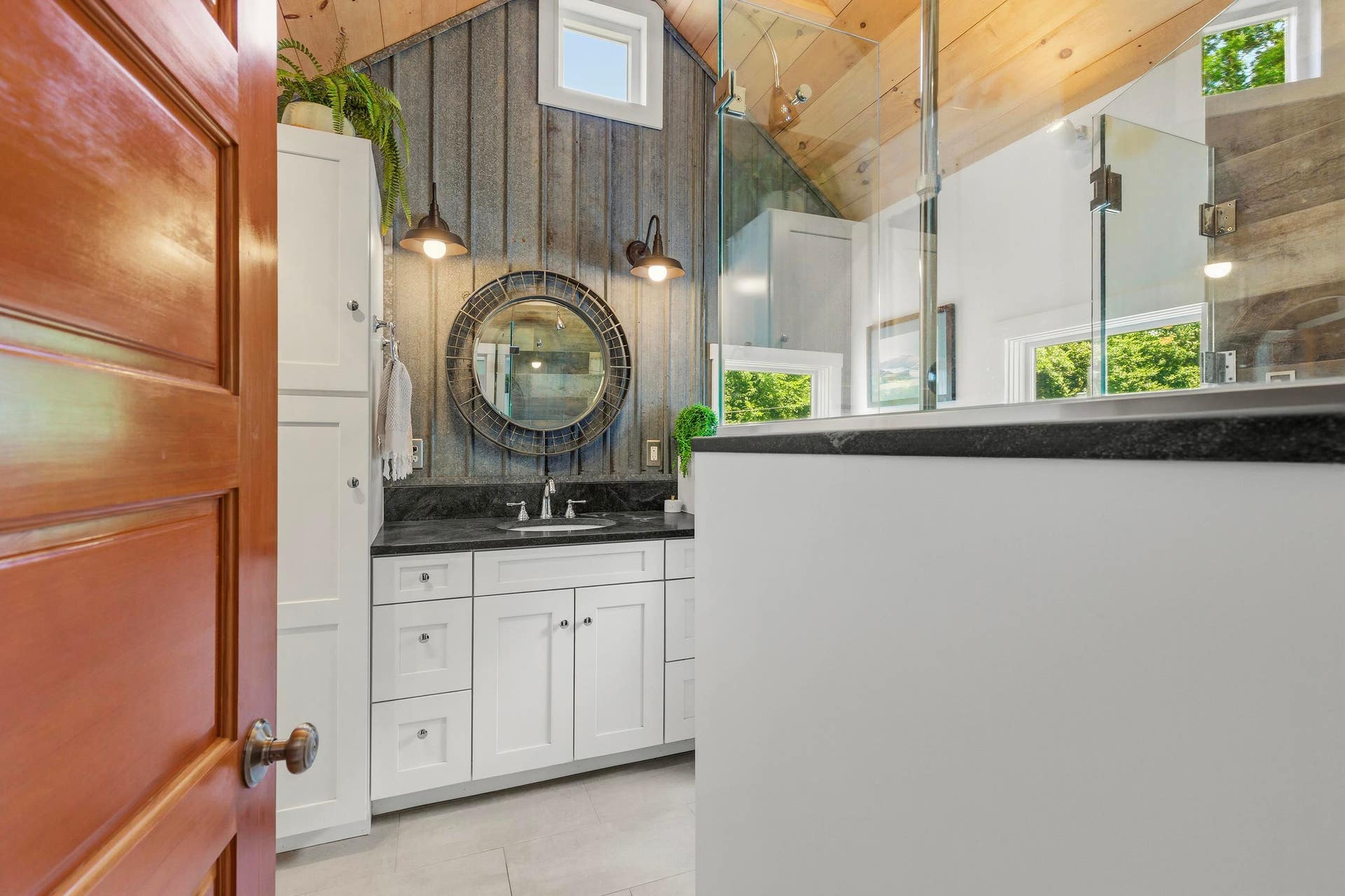 31 & 37 River Cottage Lane, Orford, NH 03777
