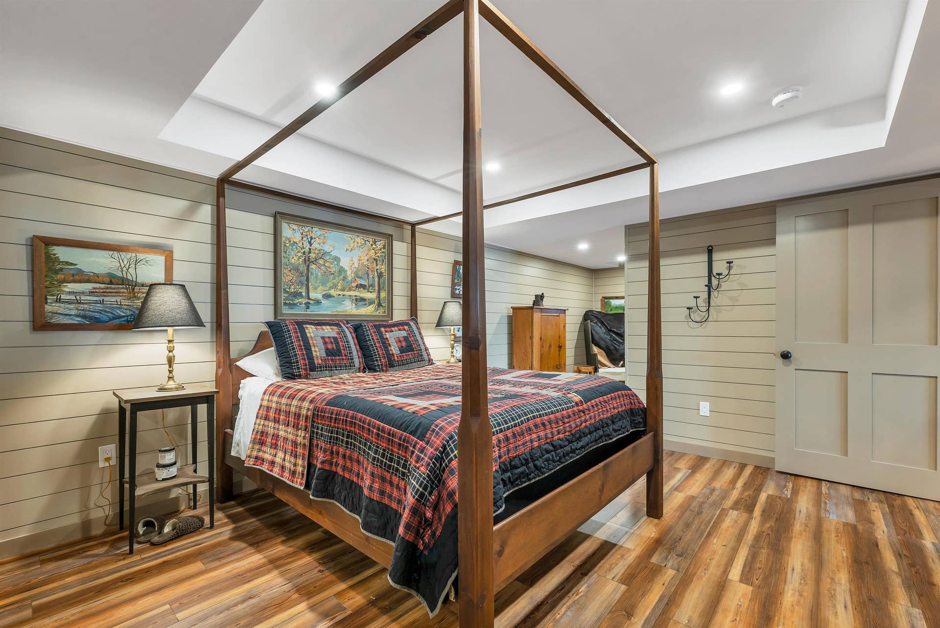 101 Belknap Point Road, Gilford, NH 03249