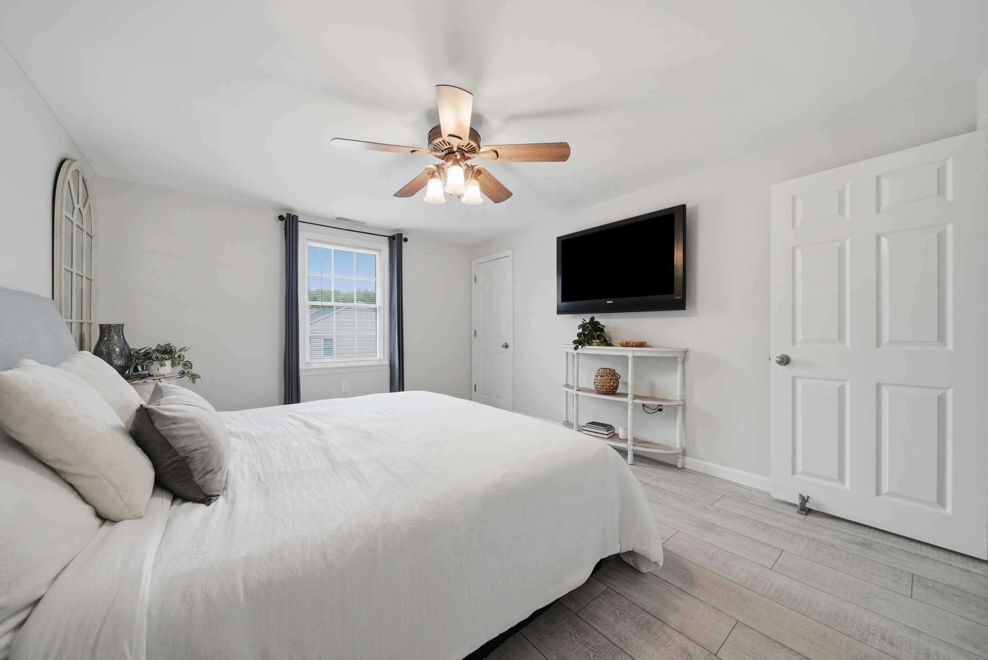 10 Oliver Street, Haverhill, MA 01832
