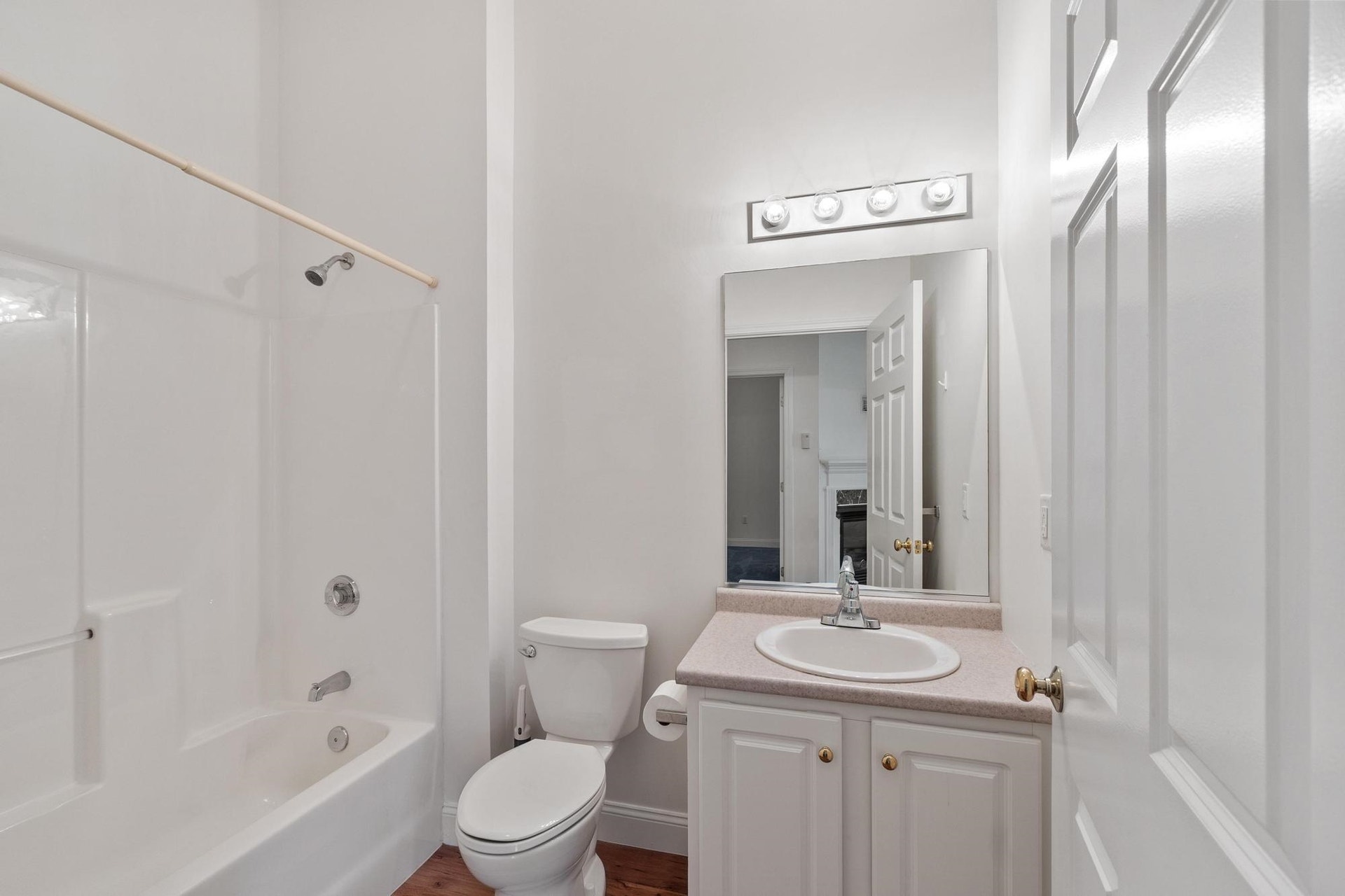 59 Cluff Road, #16, Salem, NH 03079