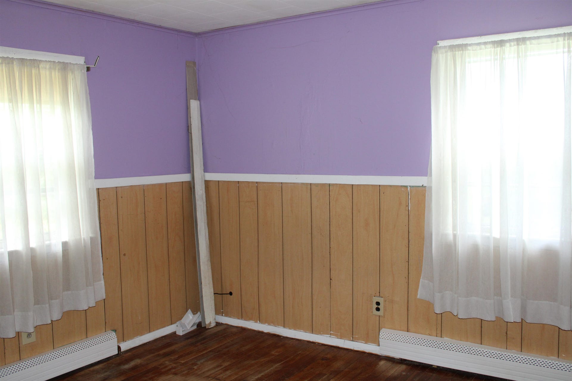 189 Parker Road, Carroll, NH 03595