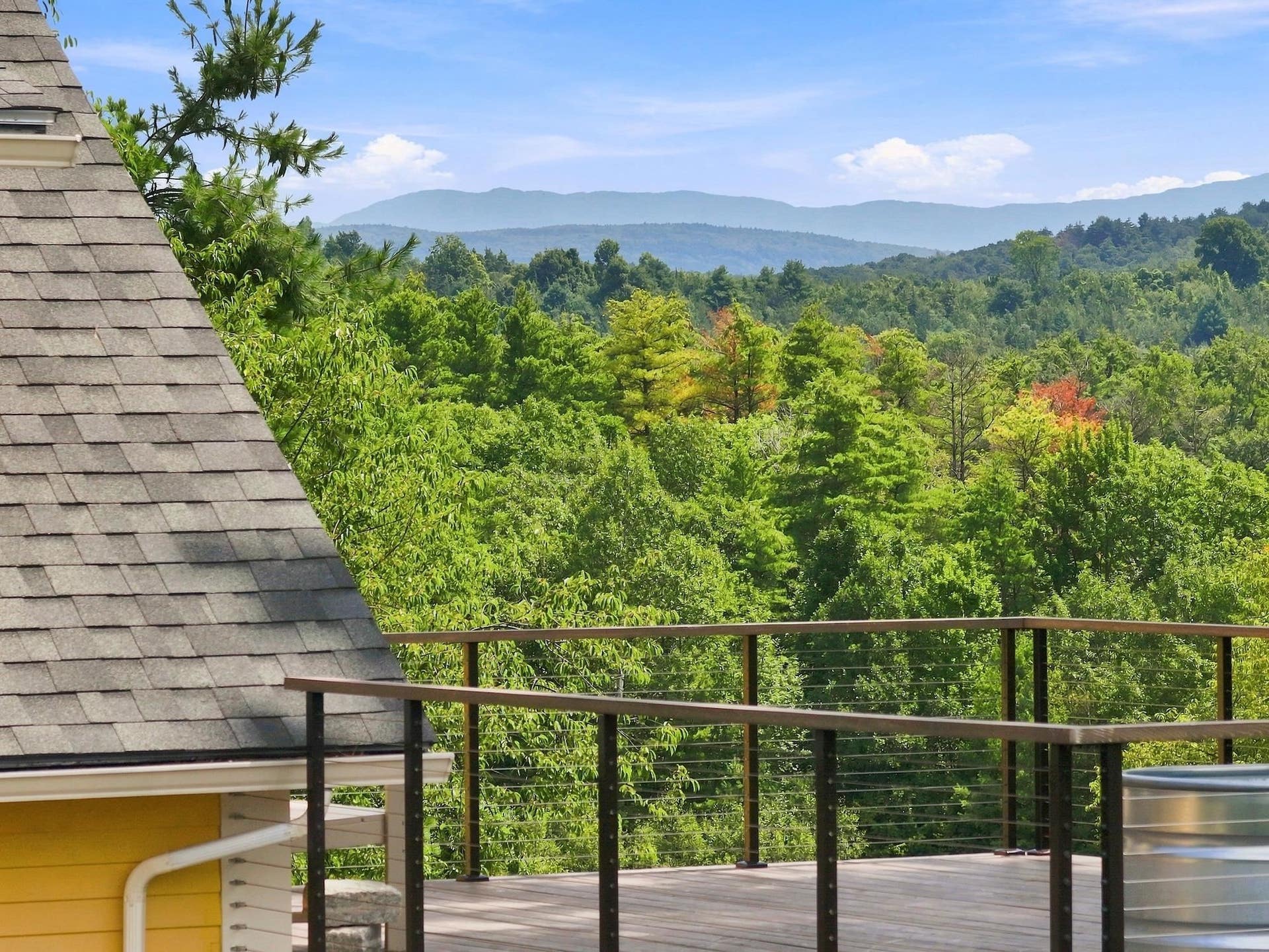 656 Highland Way, Ferrisburgh, VT 05473