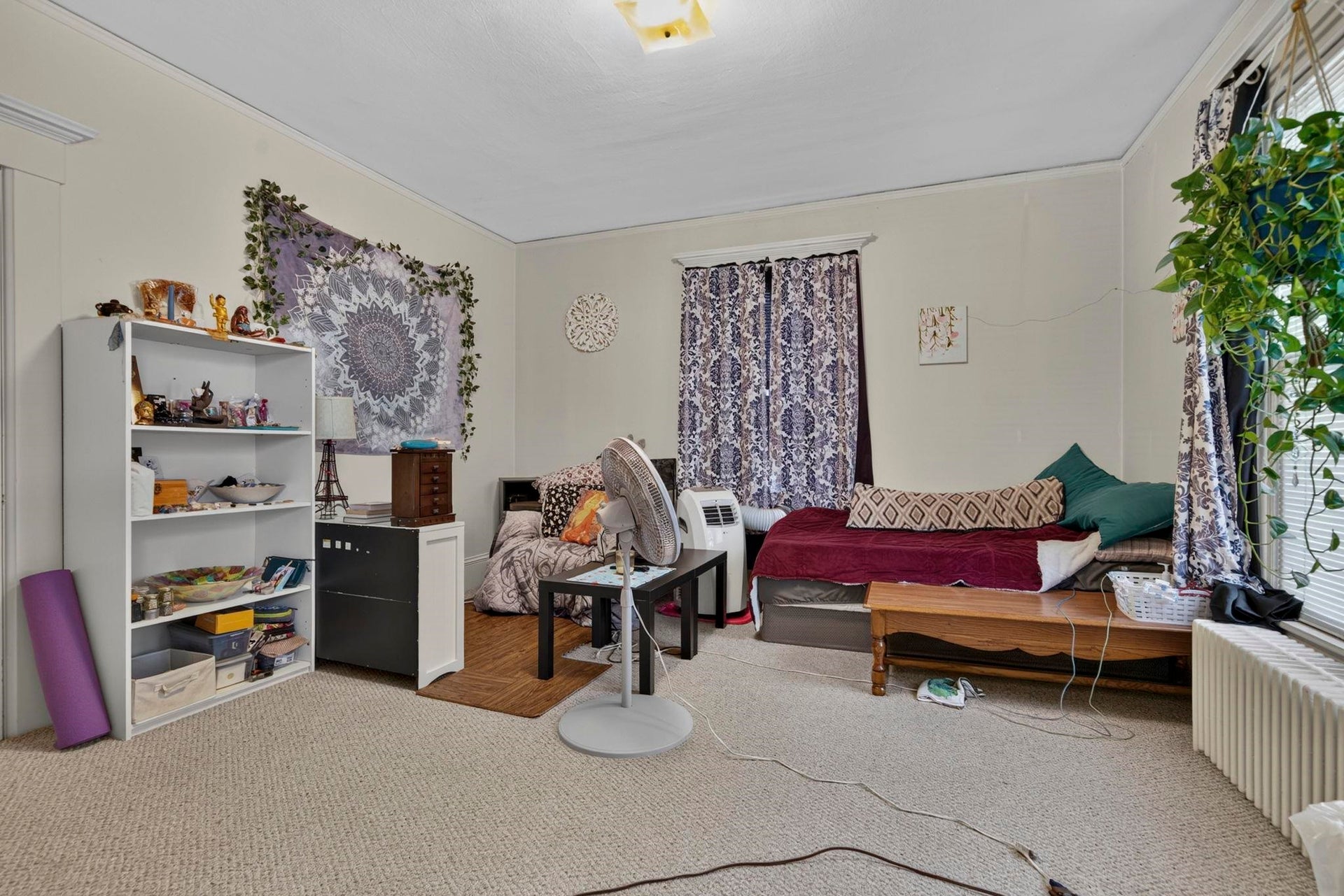 18 School Street, Hillsborough, NH 03244