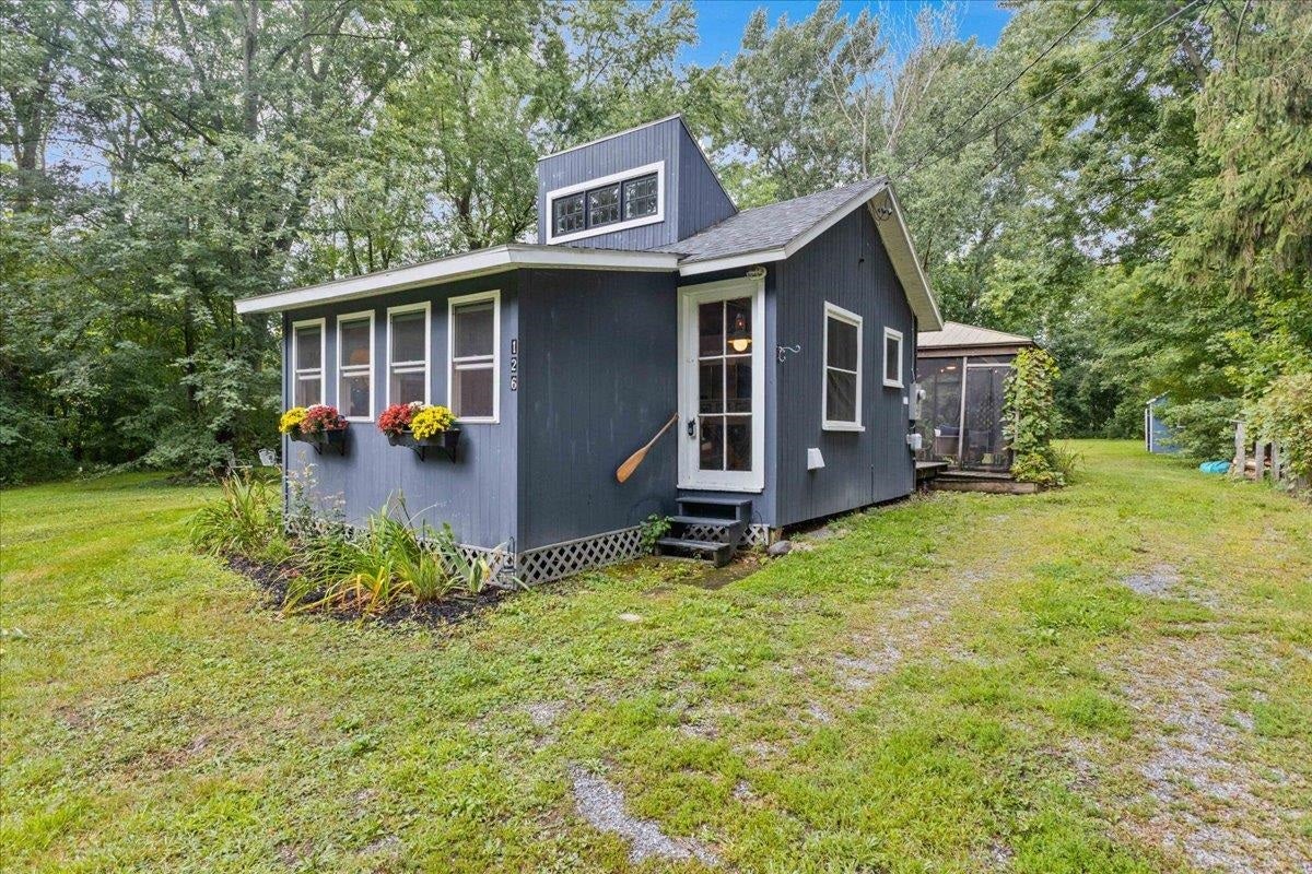 126 Hickory House Road, St. Albans Town, VT 05478