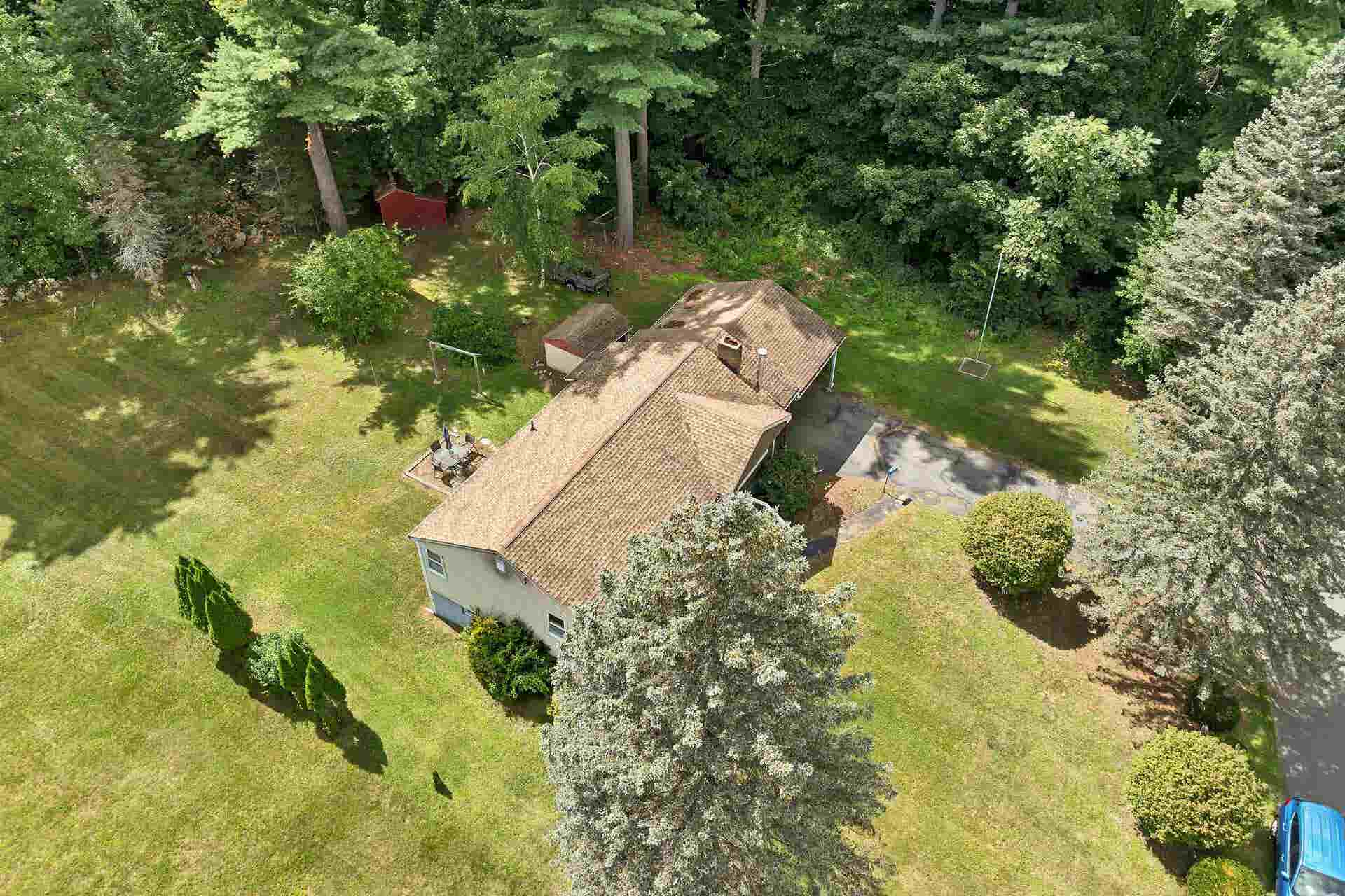 21 Briar Avenue, Salem, NH 03079