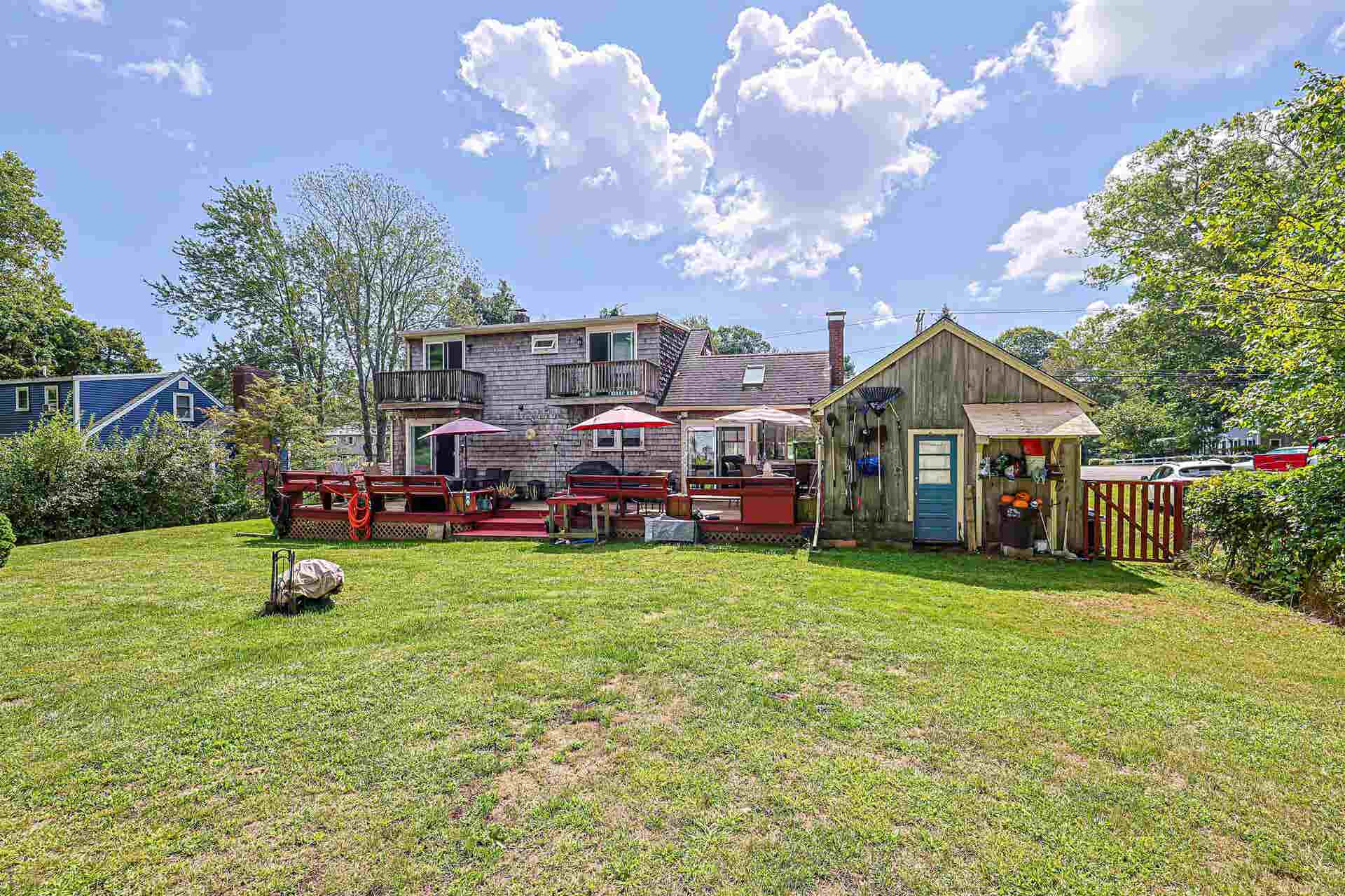 360 High Street, Hampton, NH 03842