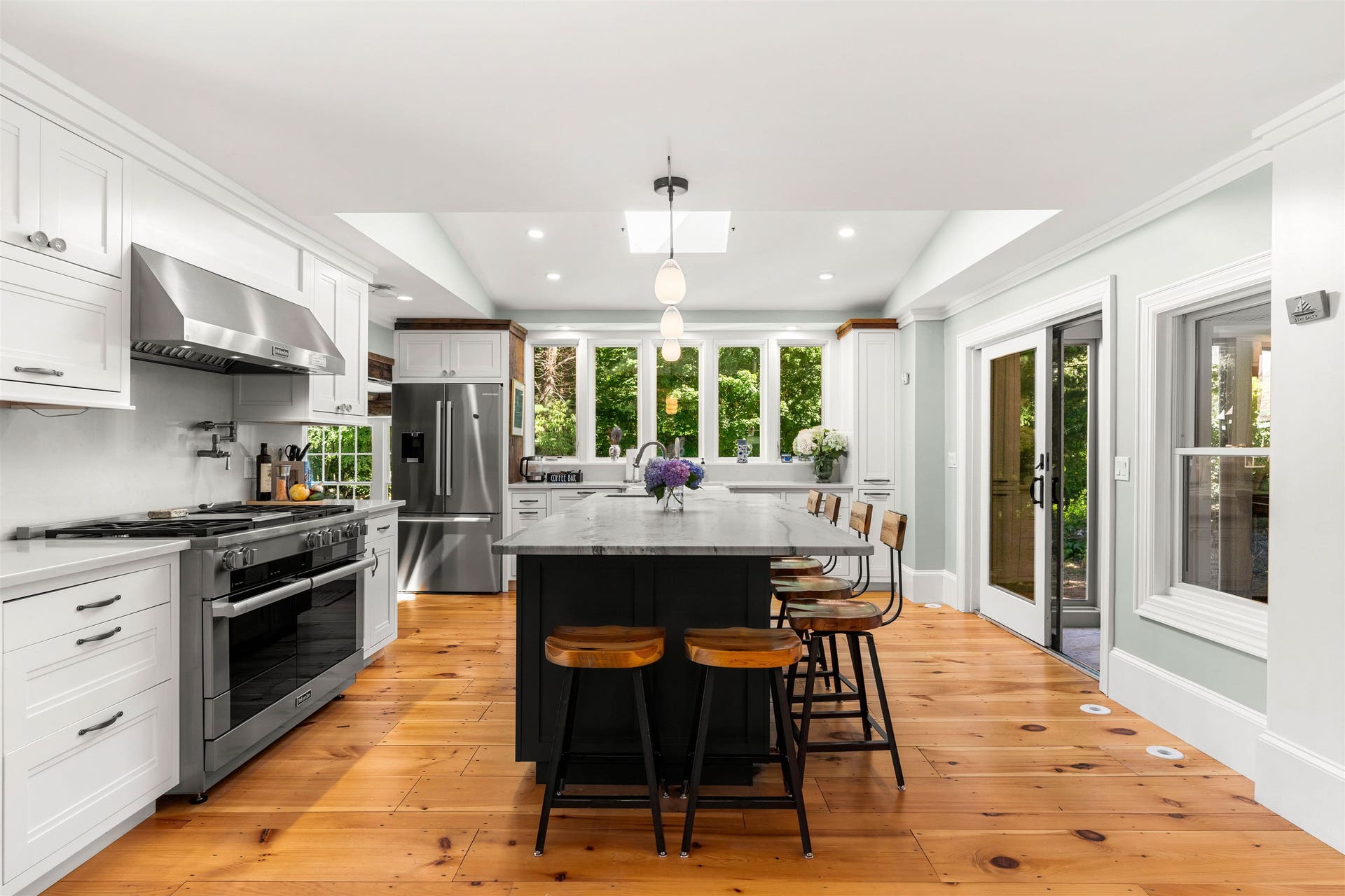 153 Atlantic Avenue, North Hampton, NH 03862