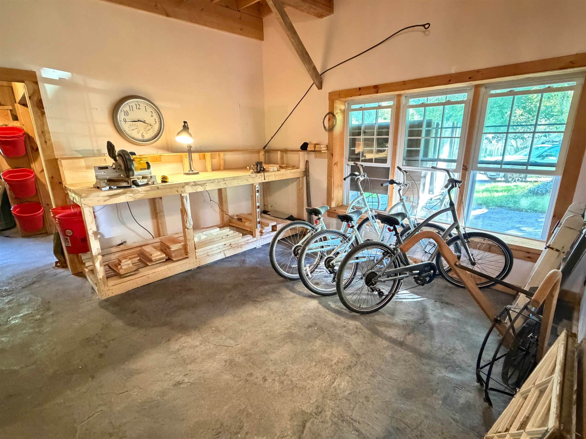 147 W Lake Road, Fitzwilliam, NH 03447