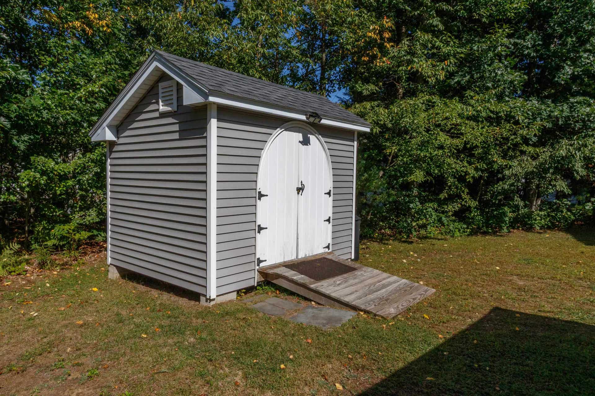 22 Skyline Drive, Concord, NH 03303