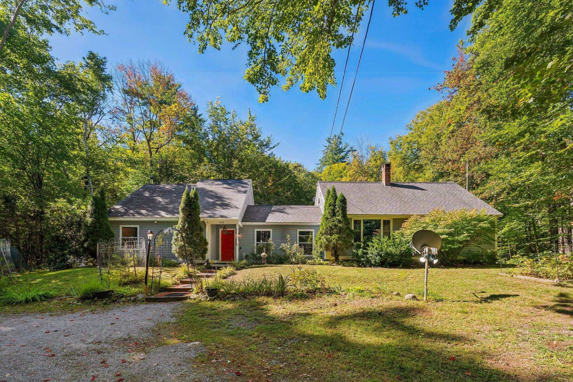 856 2Nd Nh Turnpike, Hillsborough, NH 03244