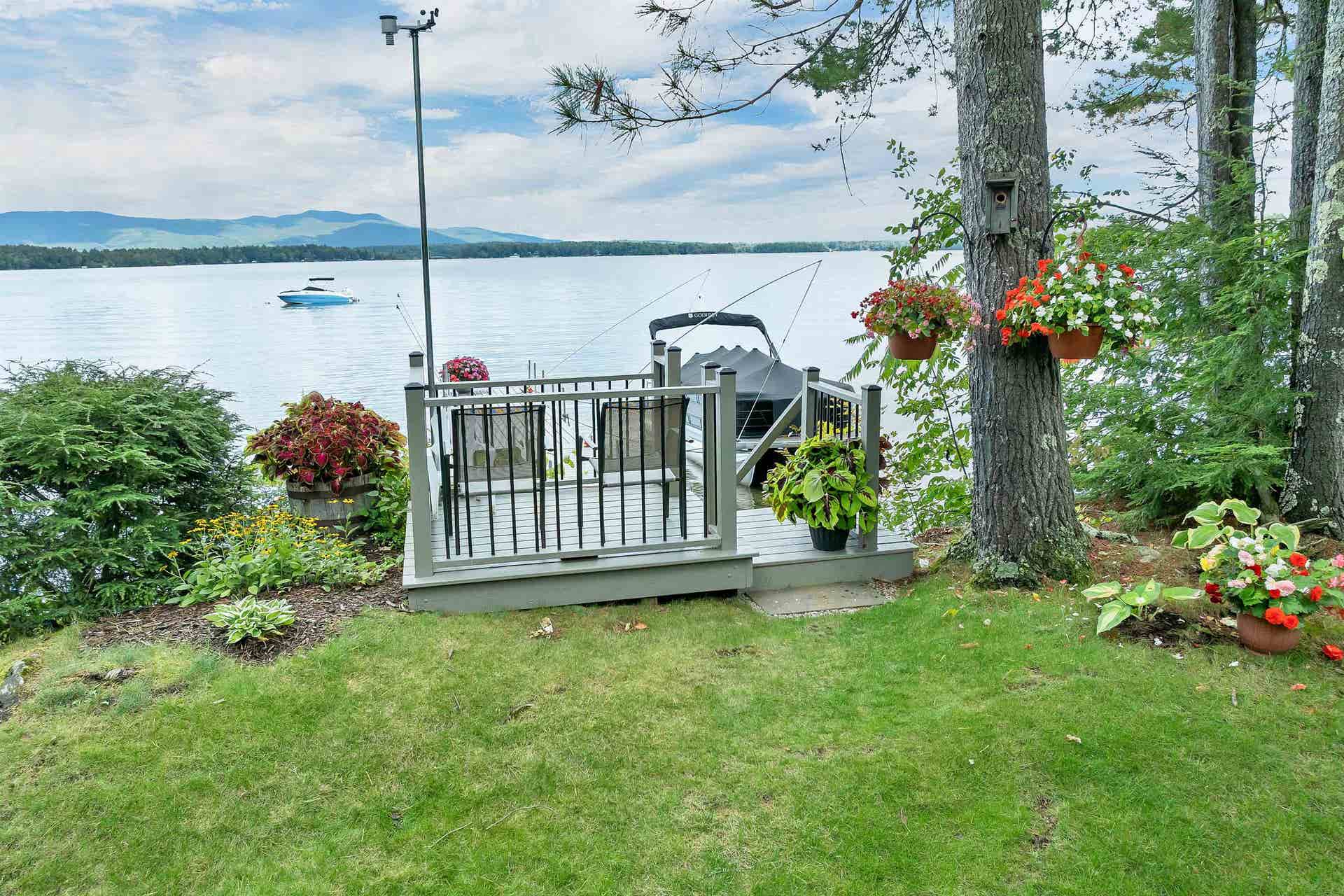 16 Cottage Road, Meredith, NH 03253