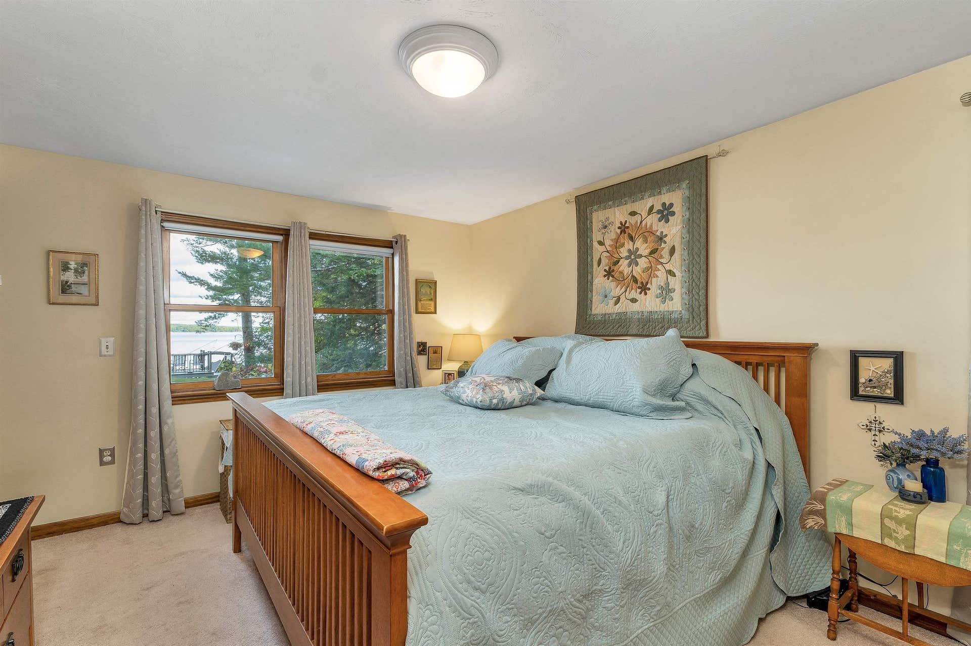 16 Cottage Road, Meredith, NH 03253
