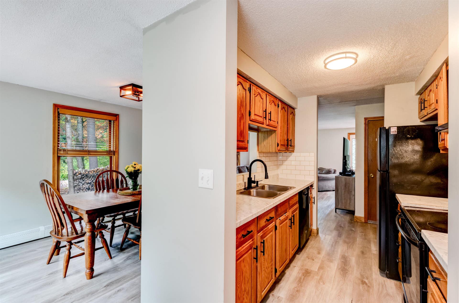 23 Spindleback Lane, New Ipswich, NH 03071
