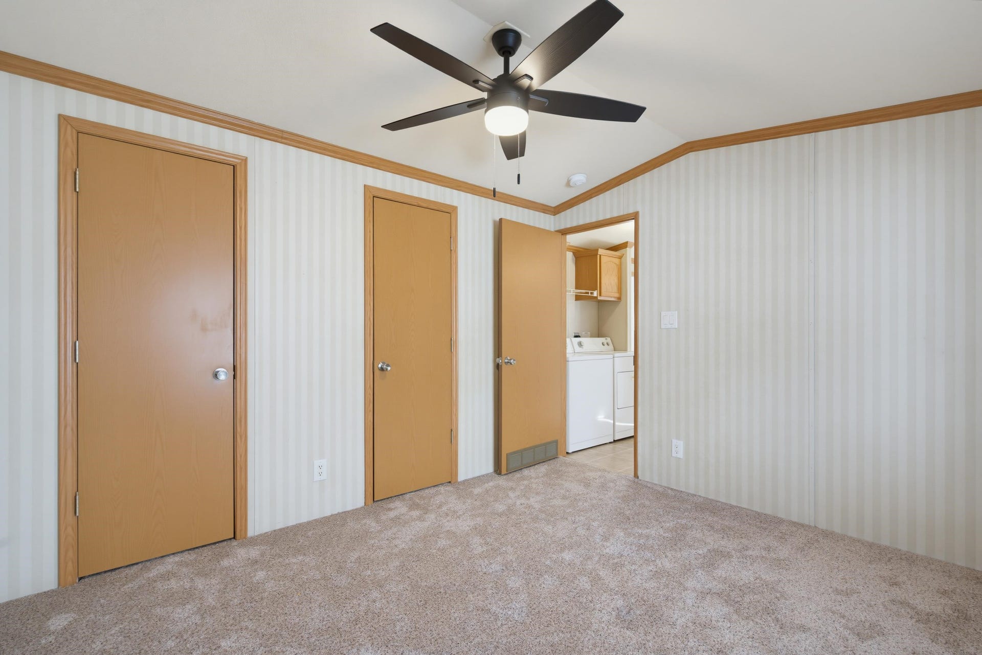 42 Columbia Drive, Newmarket, NH 03857