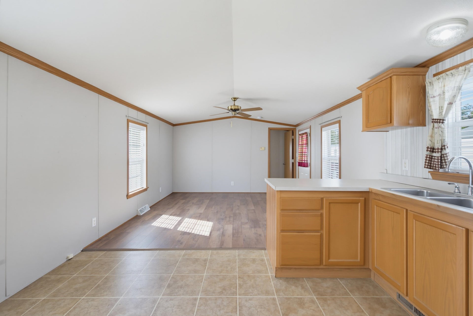 42 Columbia Drive, Newmarket, NH 03857