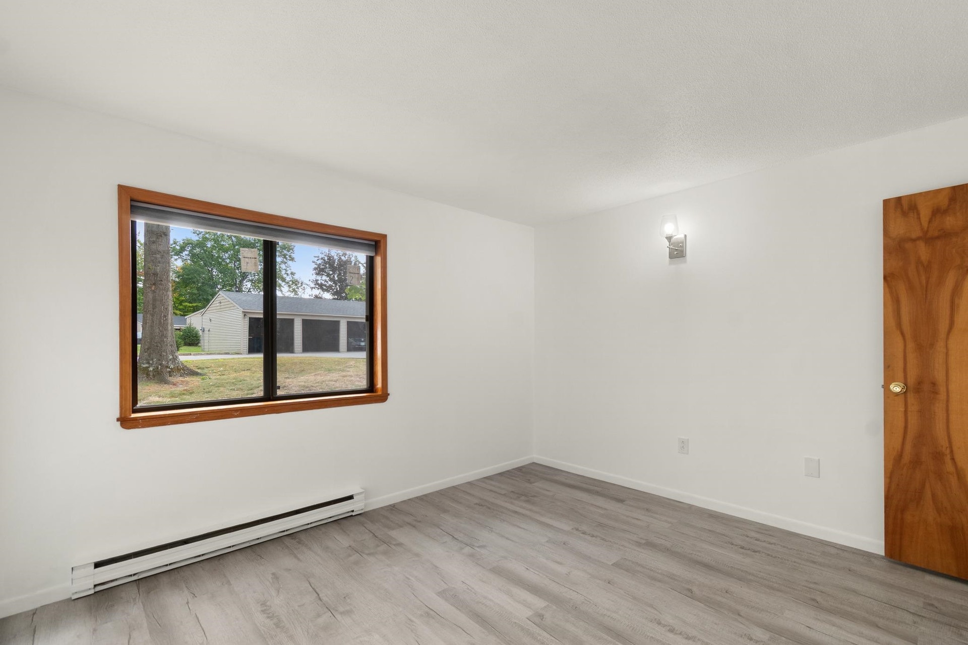 77 Bayberry Lane, South Burlington, VT 05403