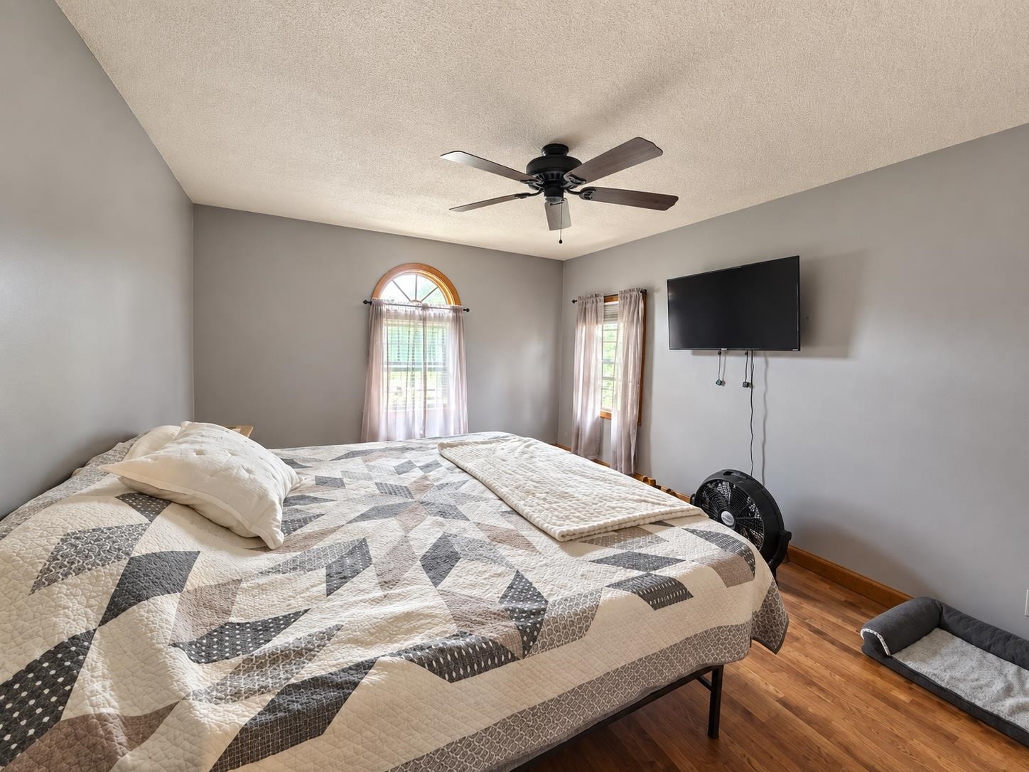 1800 Hutchins Street, Berlin, NH 03570