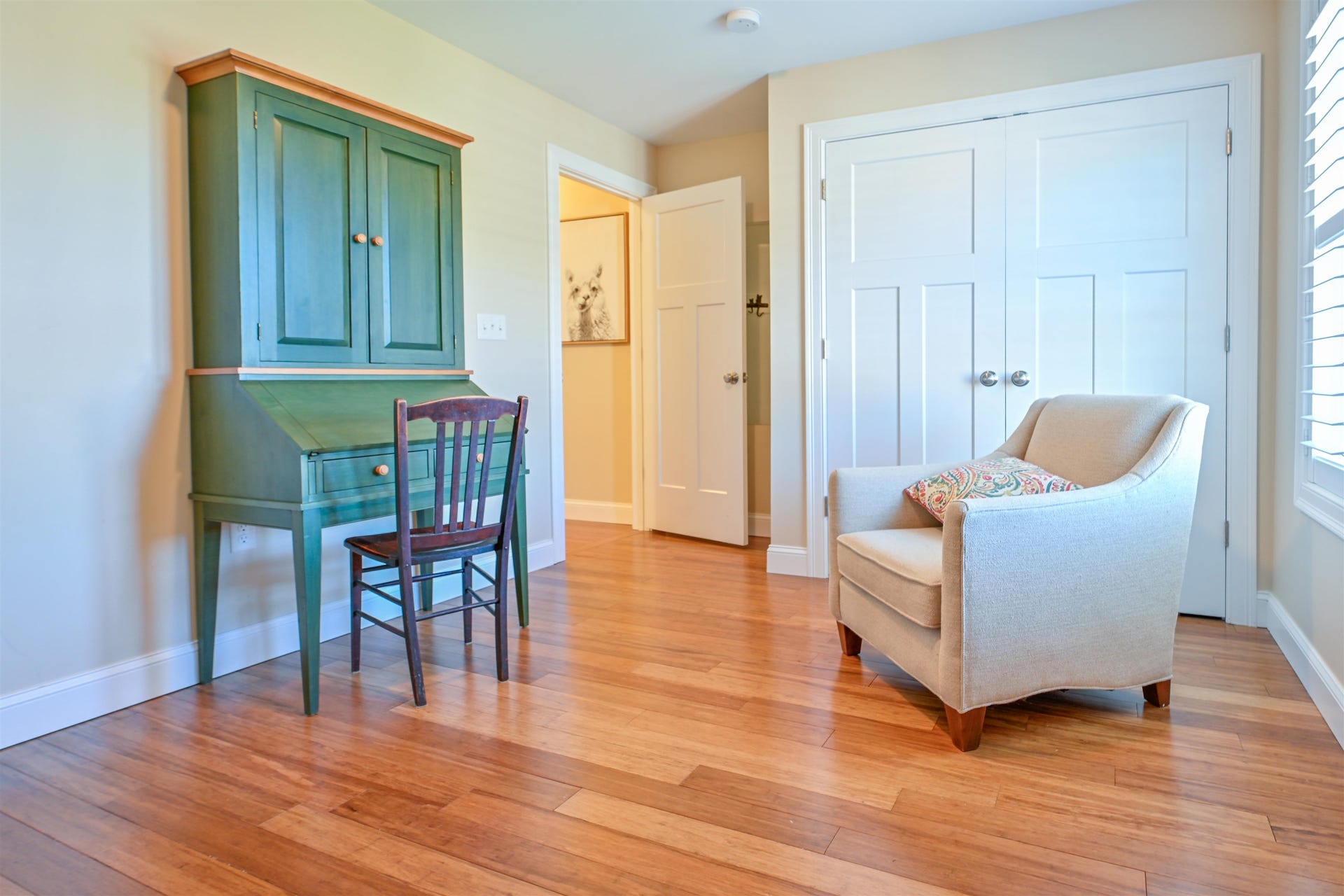Second bedroom