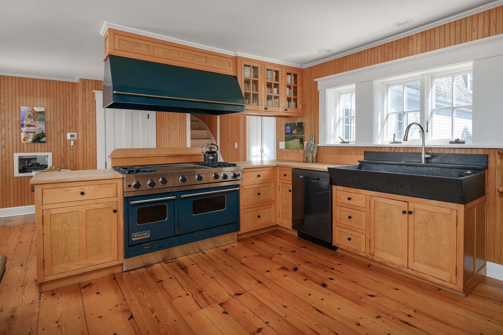 12 Barrell Lane Extension, York, ME 03909